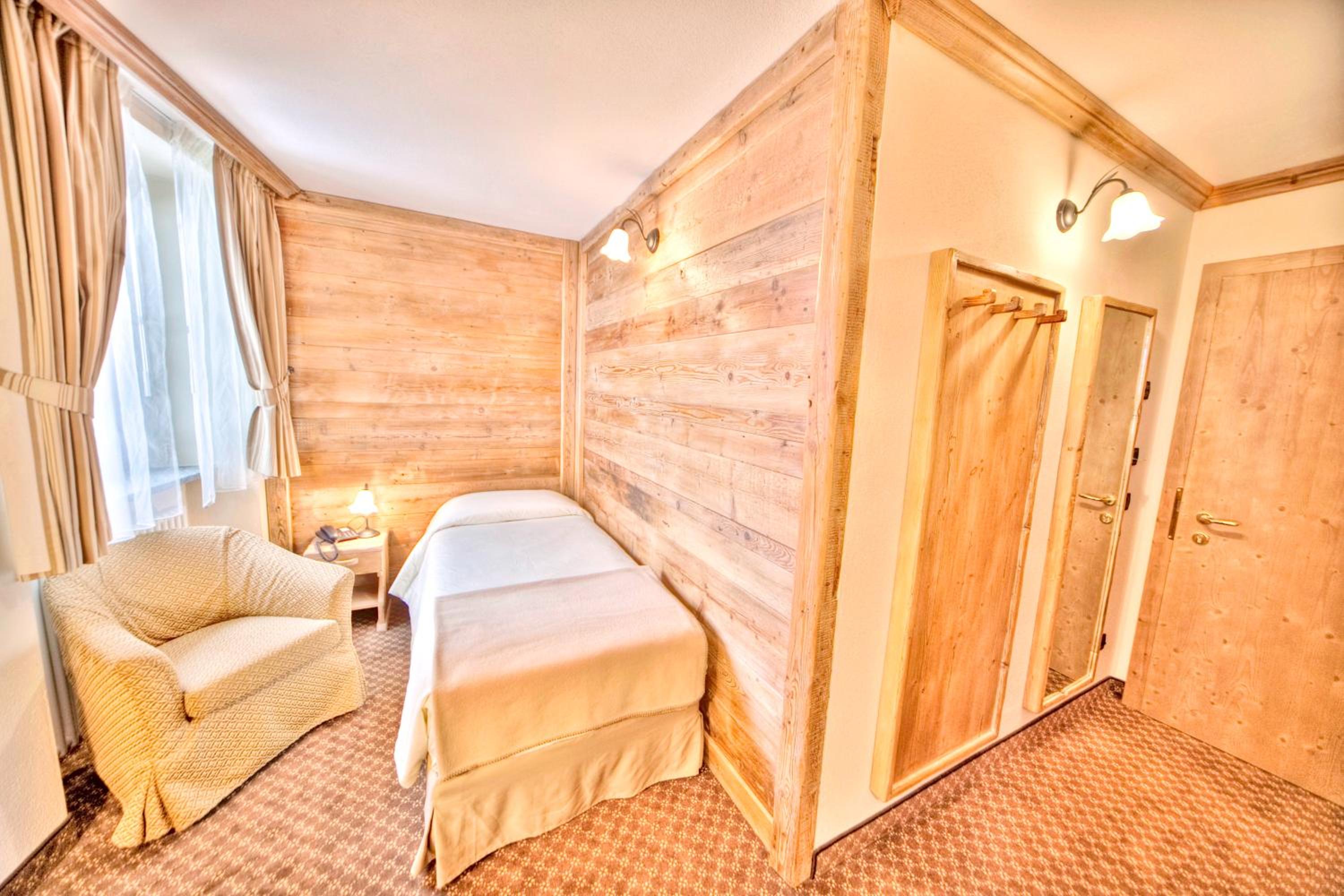 Single Room photo 3