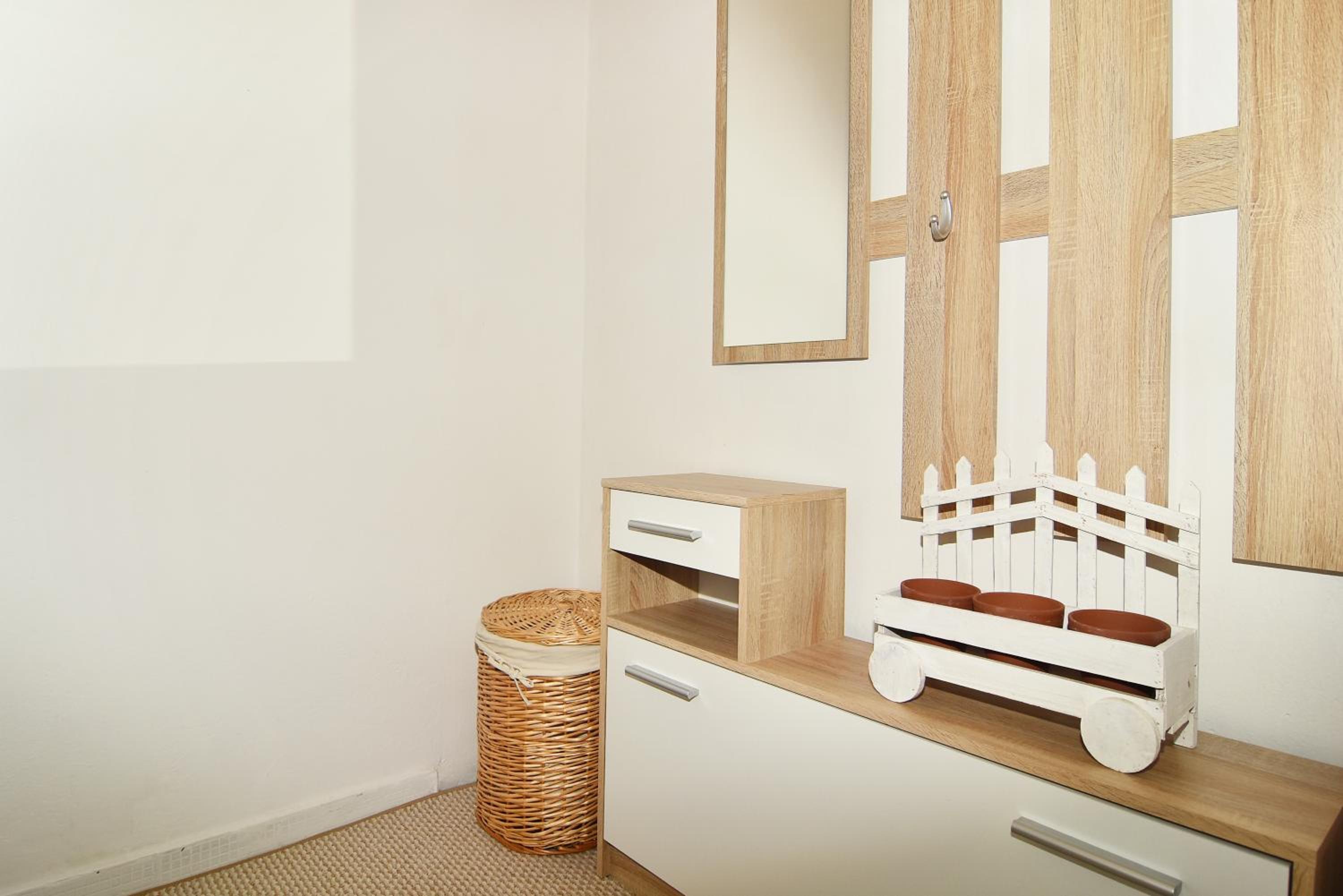 One-Bedroom Apartment - Photo 20