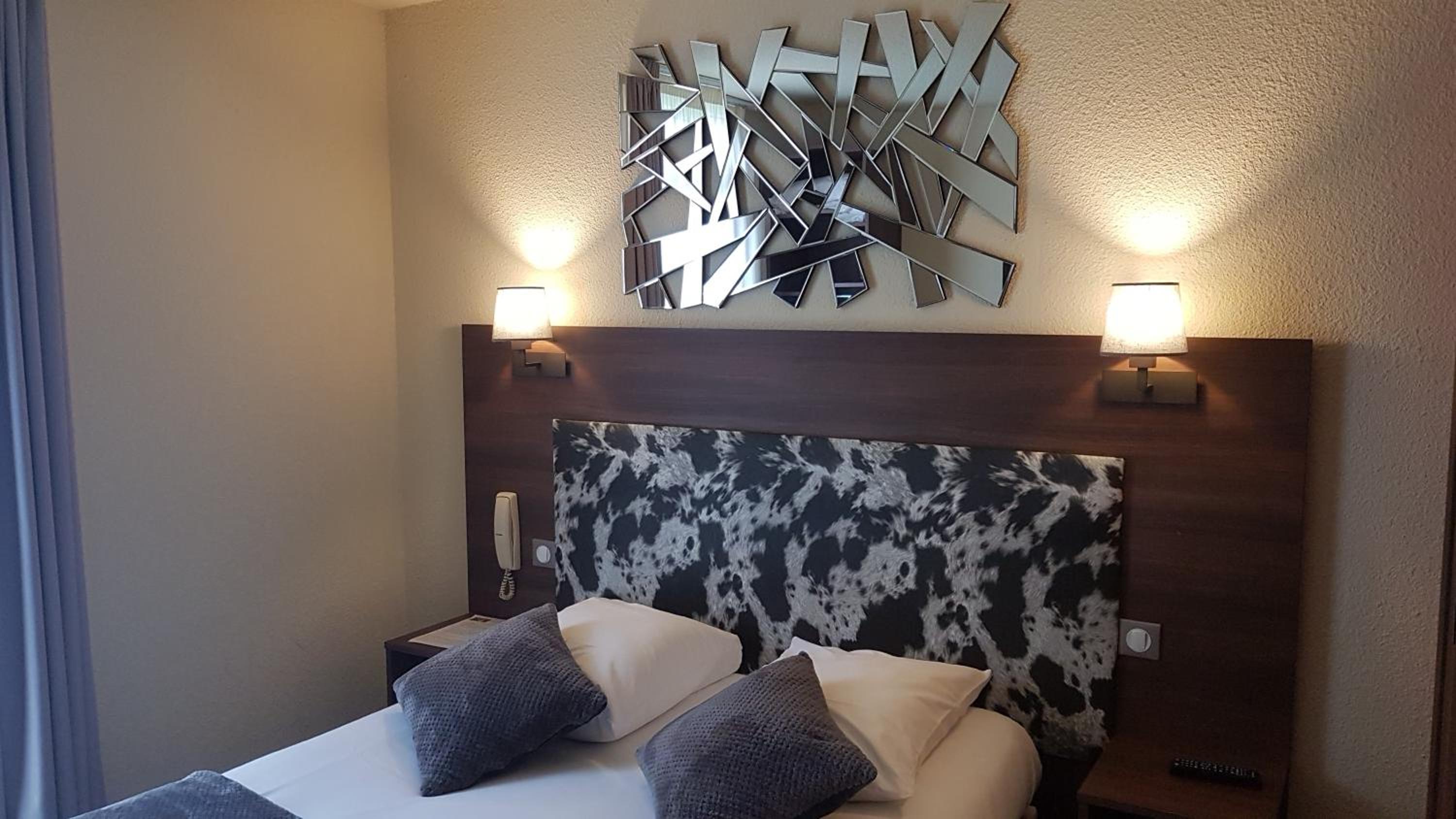Double Room - Photo 14