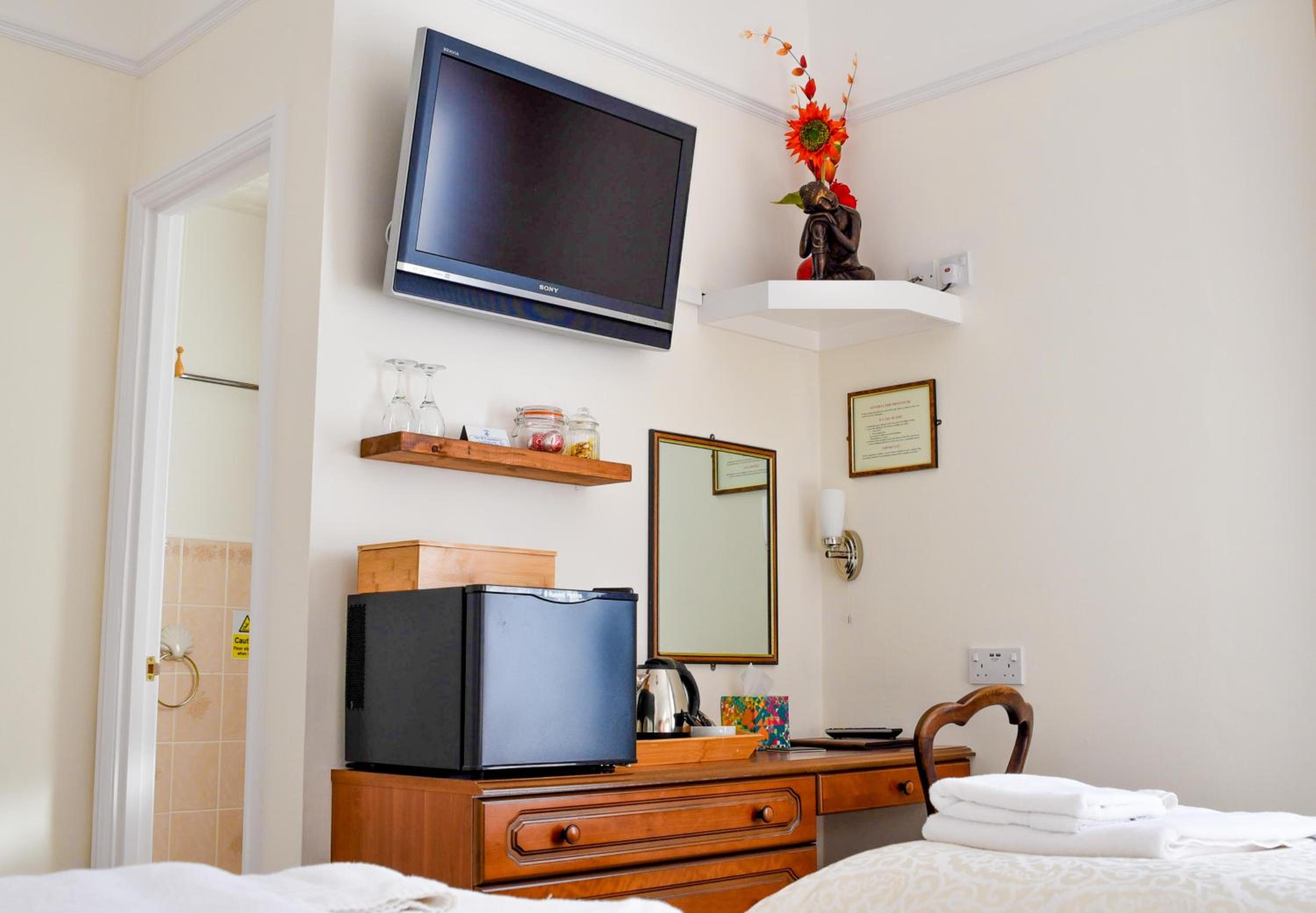 Standard Twin Room photo 2