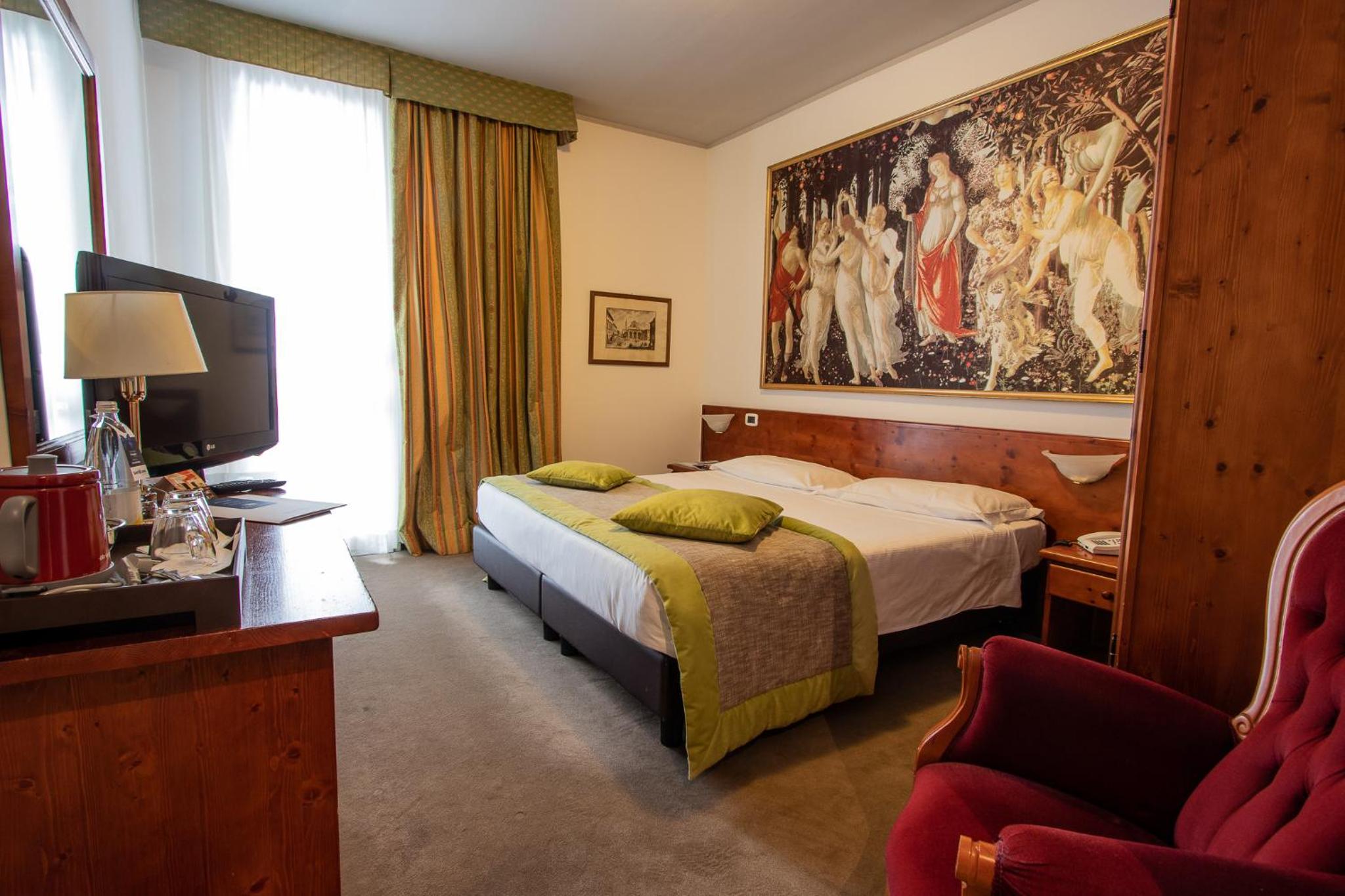 Double Room - Photo 1