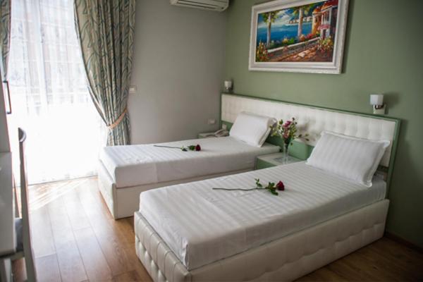 Standard Double or Twin Room with Balcony photo 1