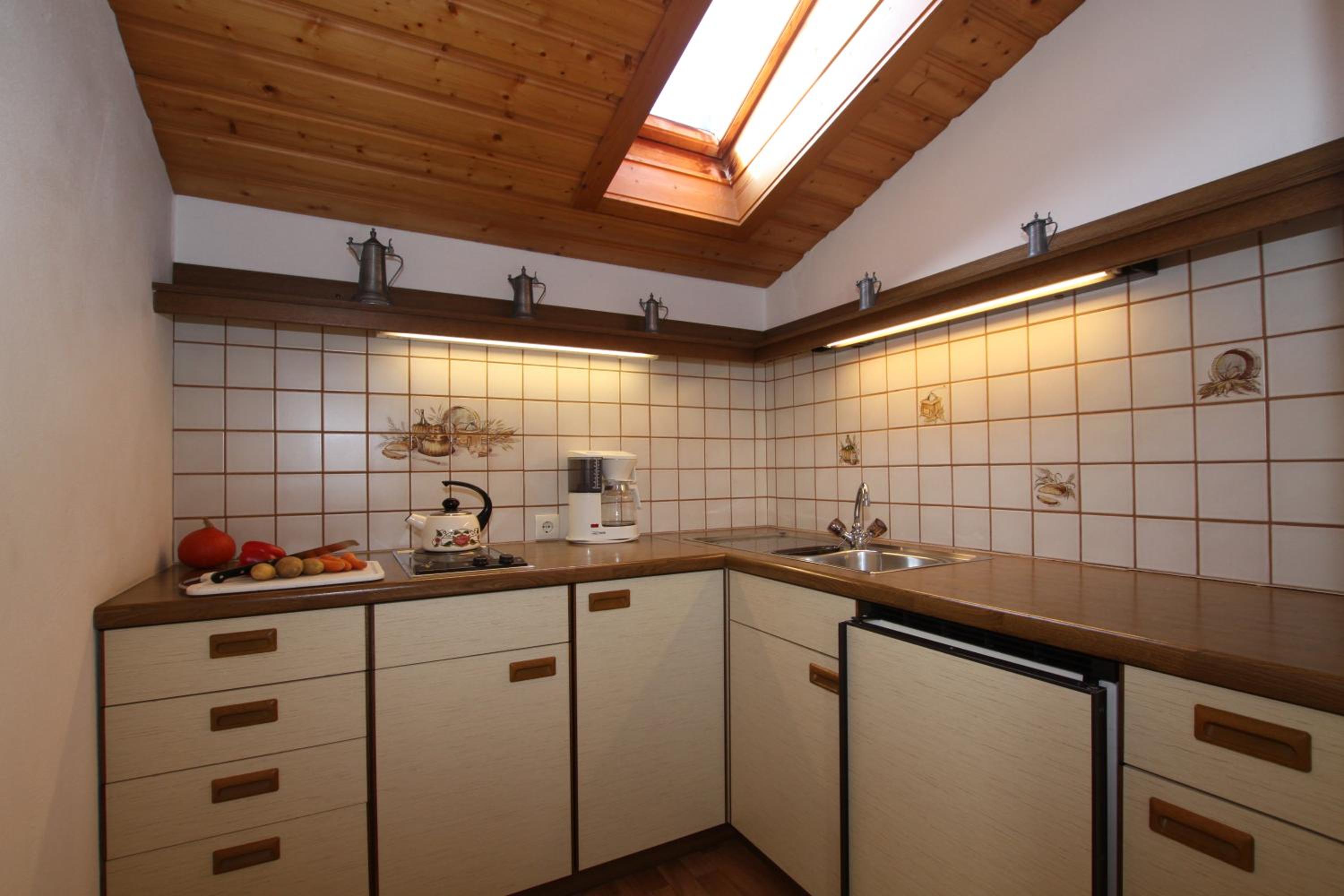 One-Bedroom Apartment with Balcony photo 2