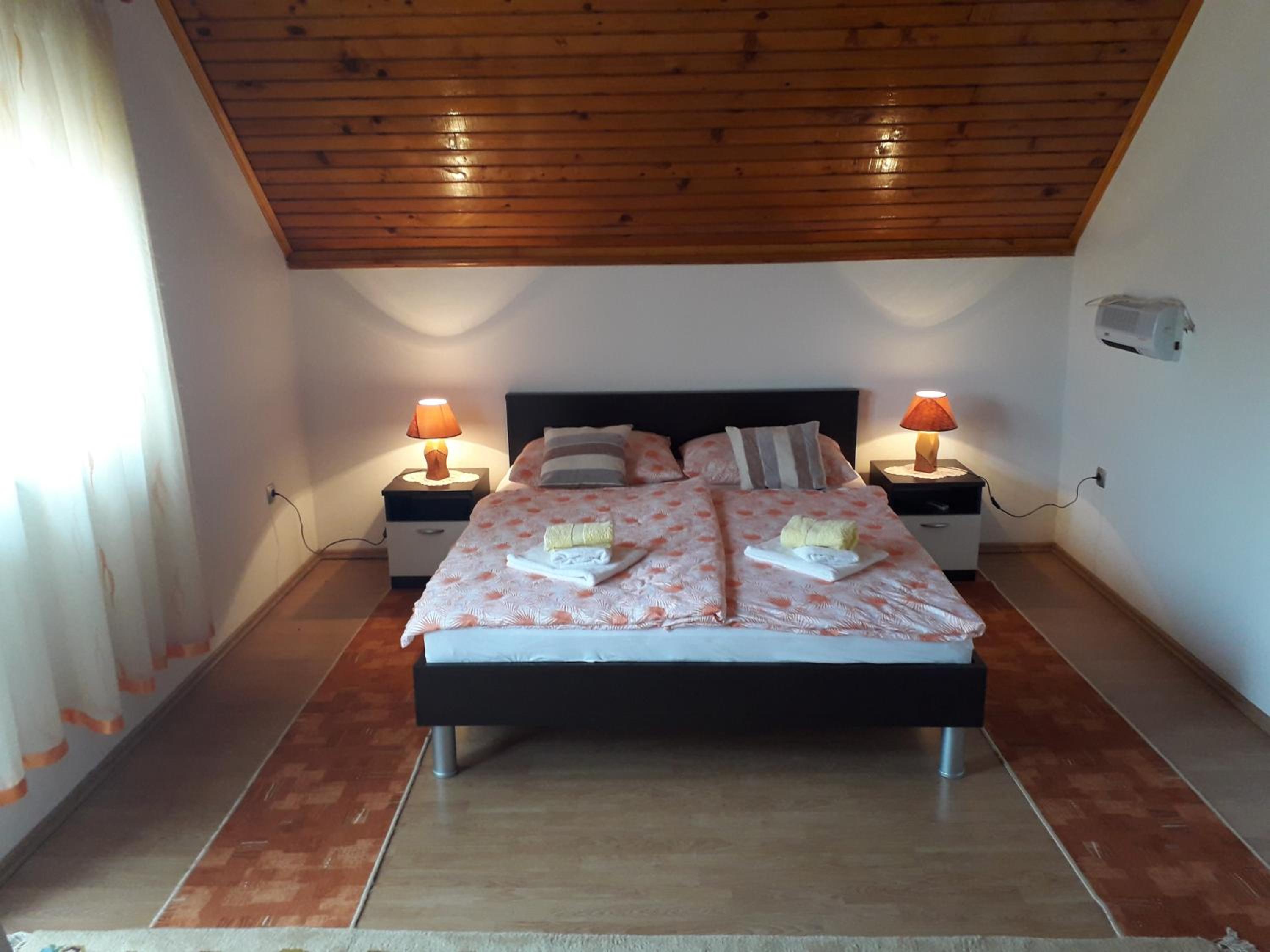Two-Bedroom Apartment - Photo 20