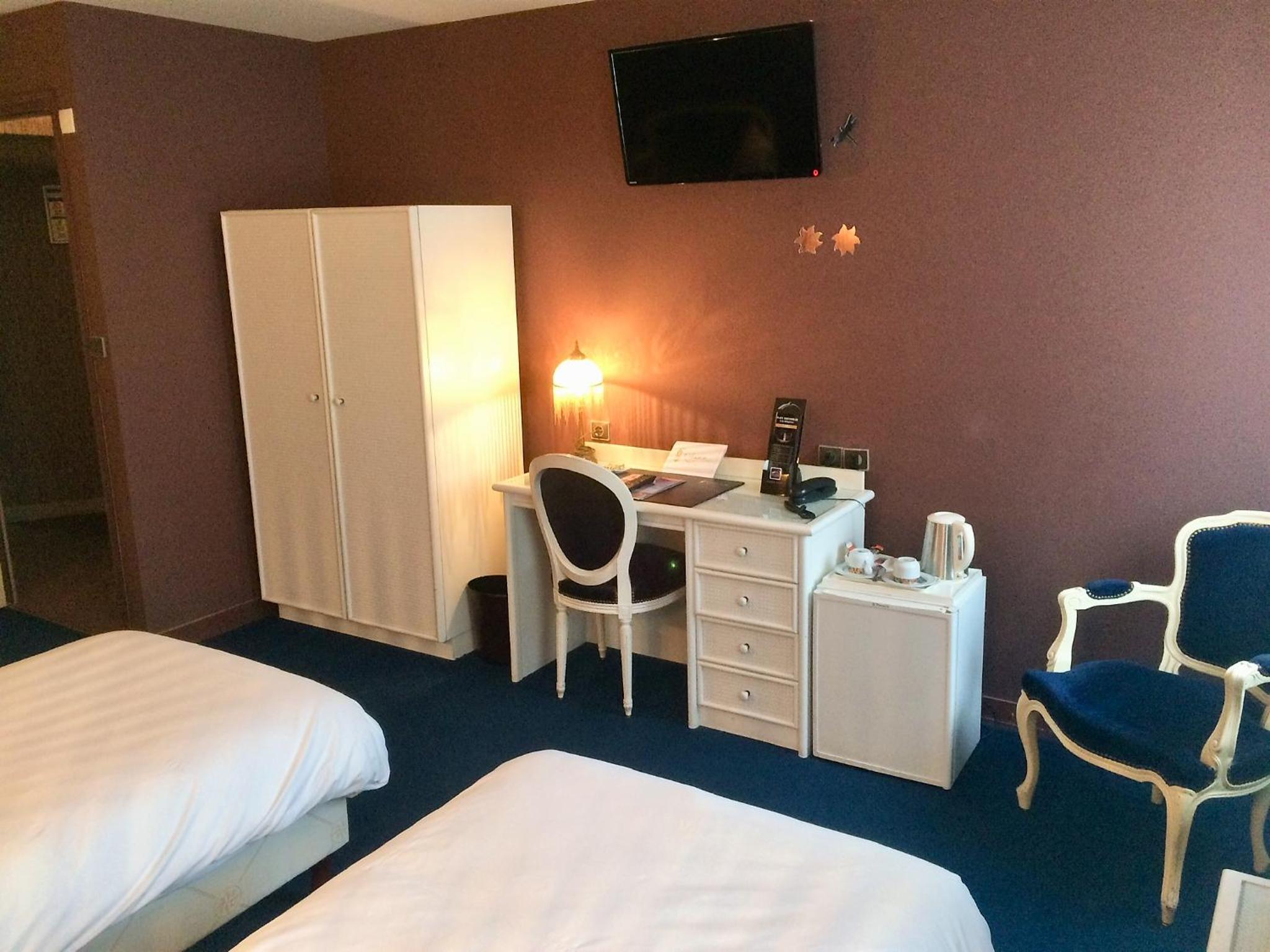 Superior Twin Room - Photo 1
