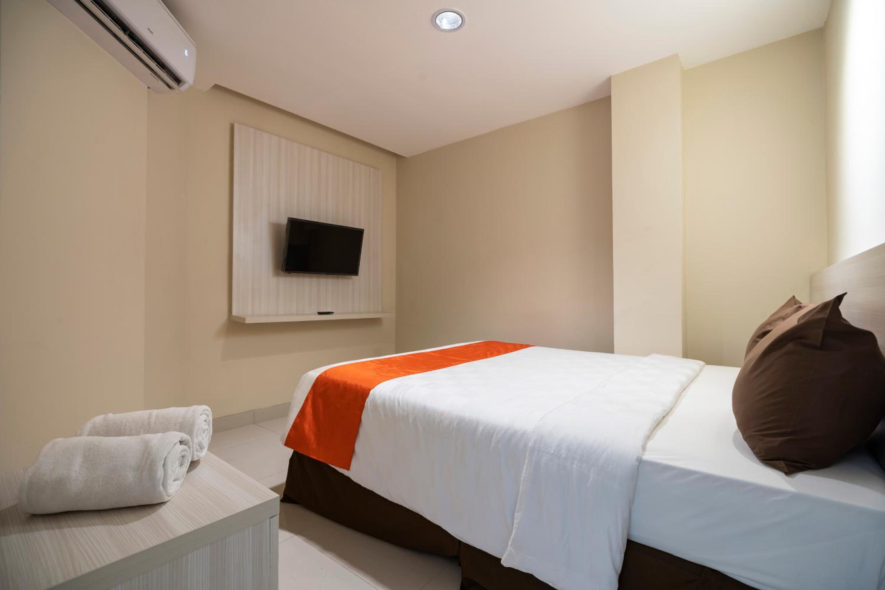 Deluxe Room - Photo 4
