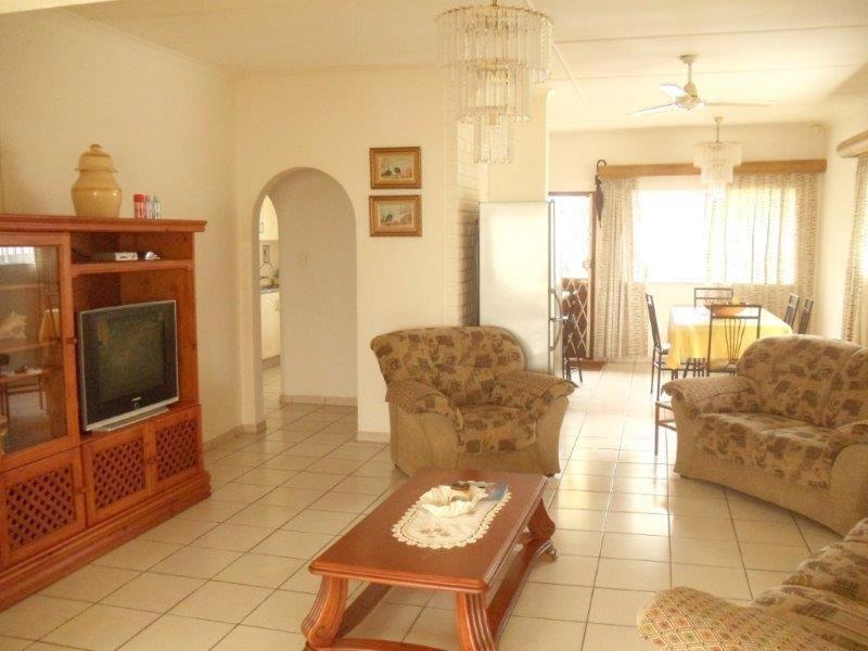 Four-Bedroom House photo 1