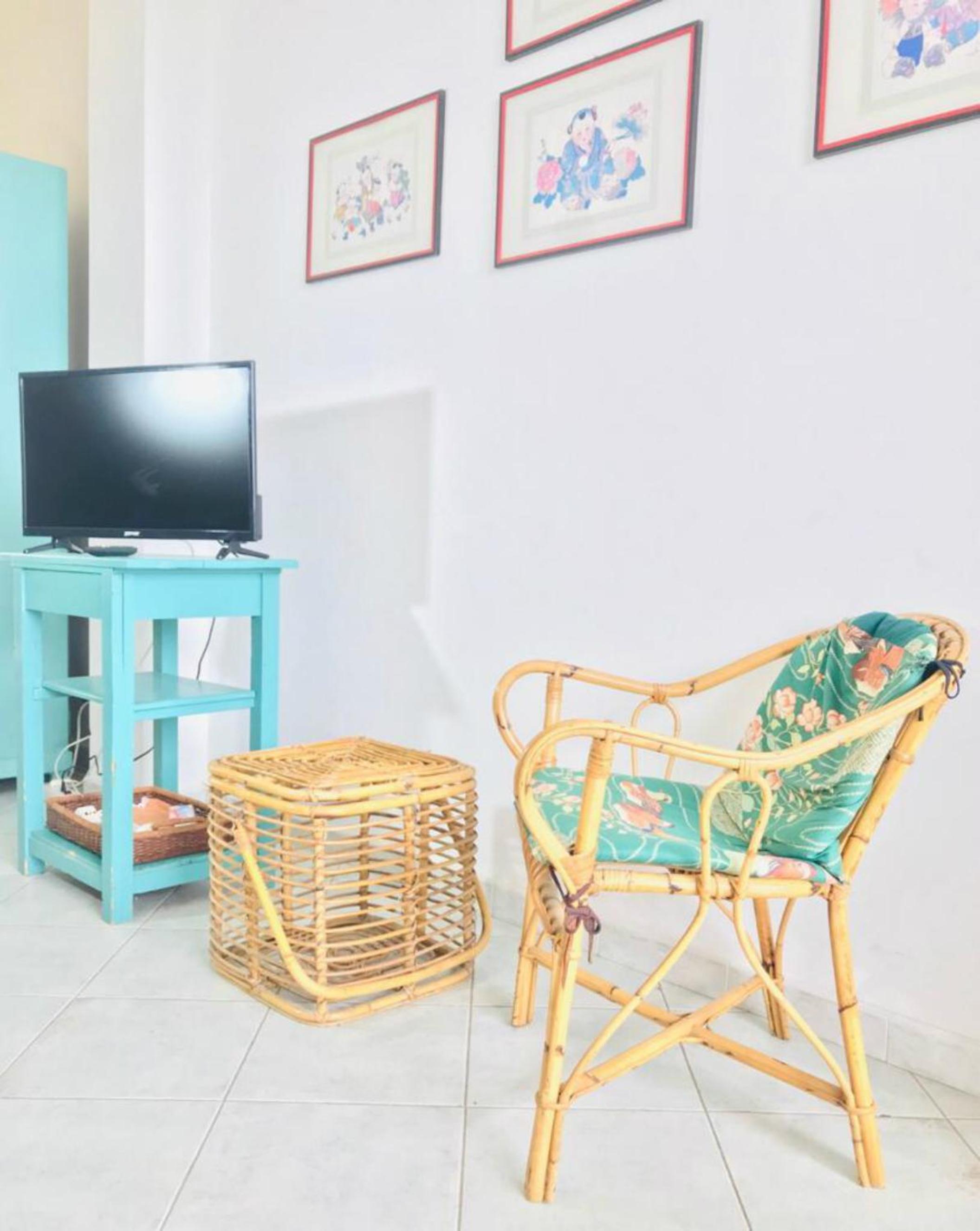 Apartment with Garden photo 1