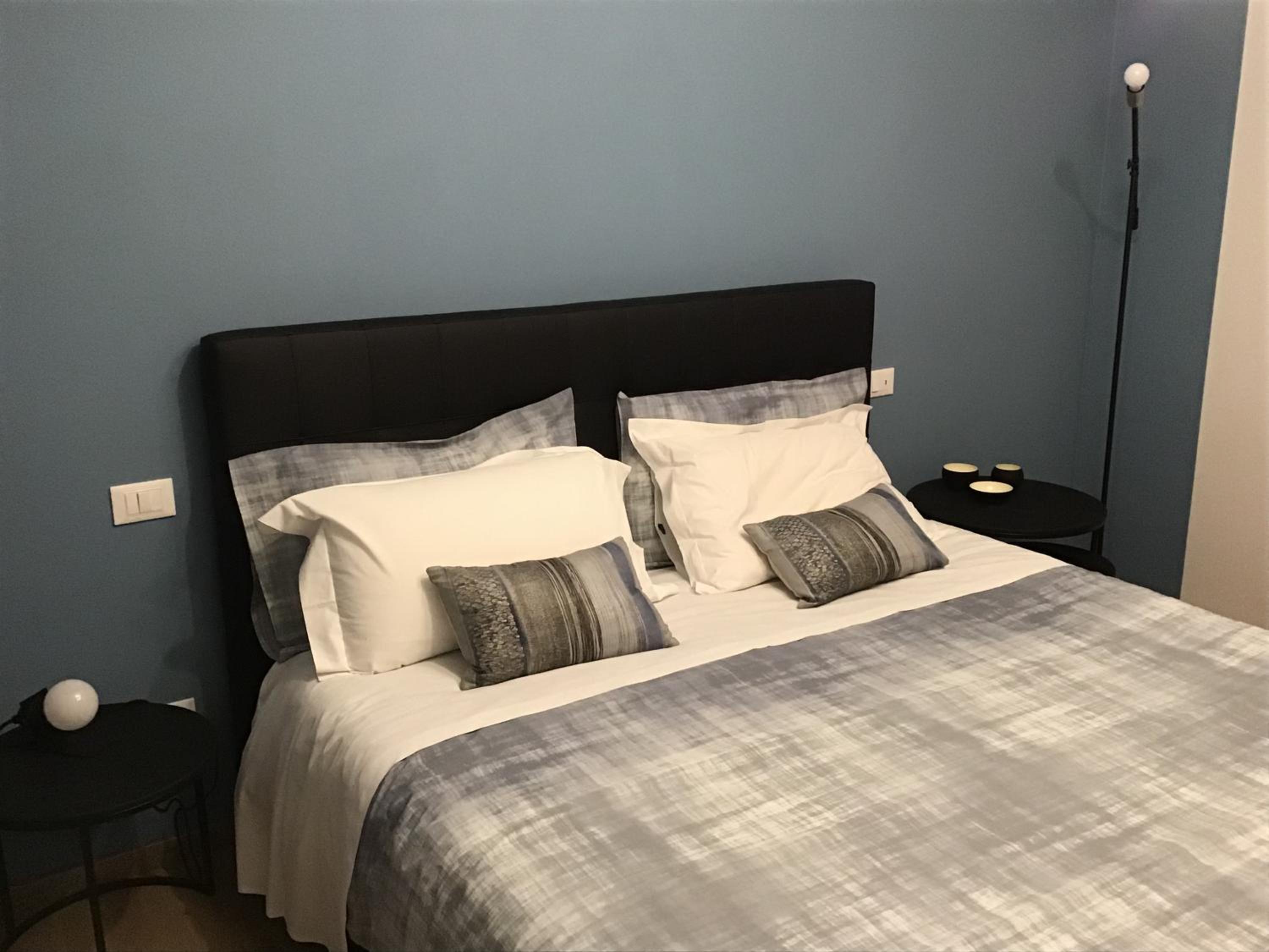 Double Room - Photo 15