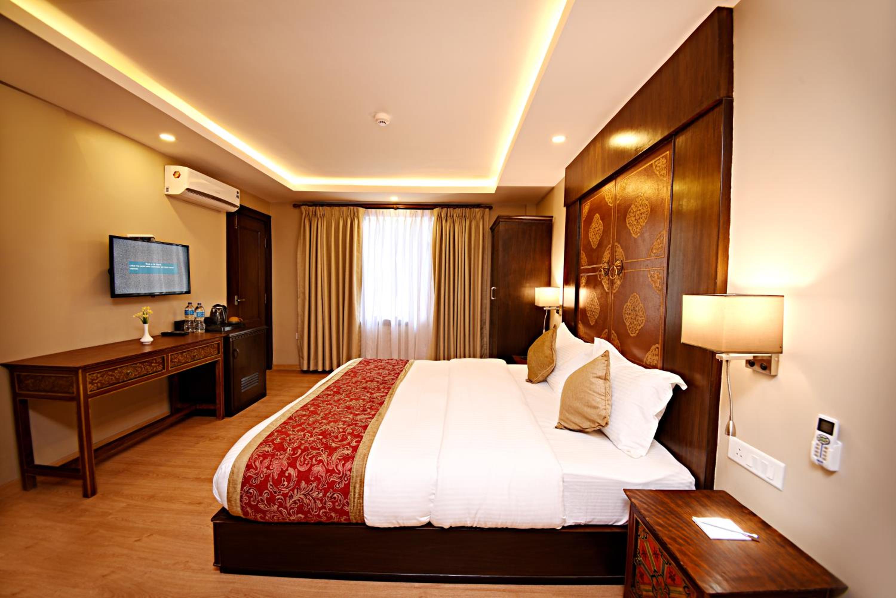 Deluxe Double or Twin Room - Photo 33