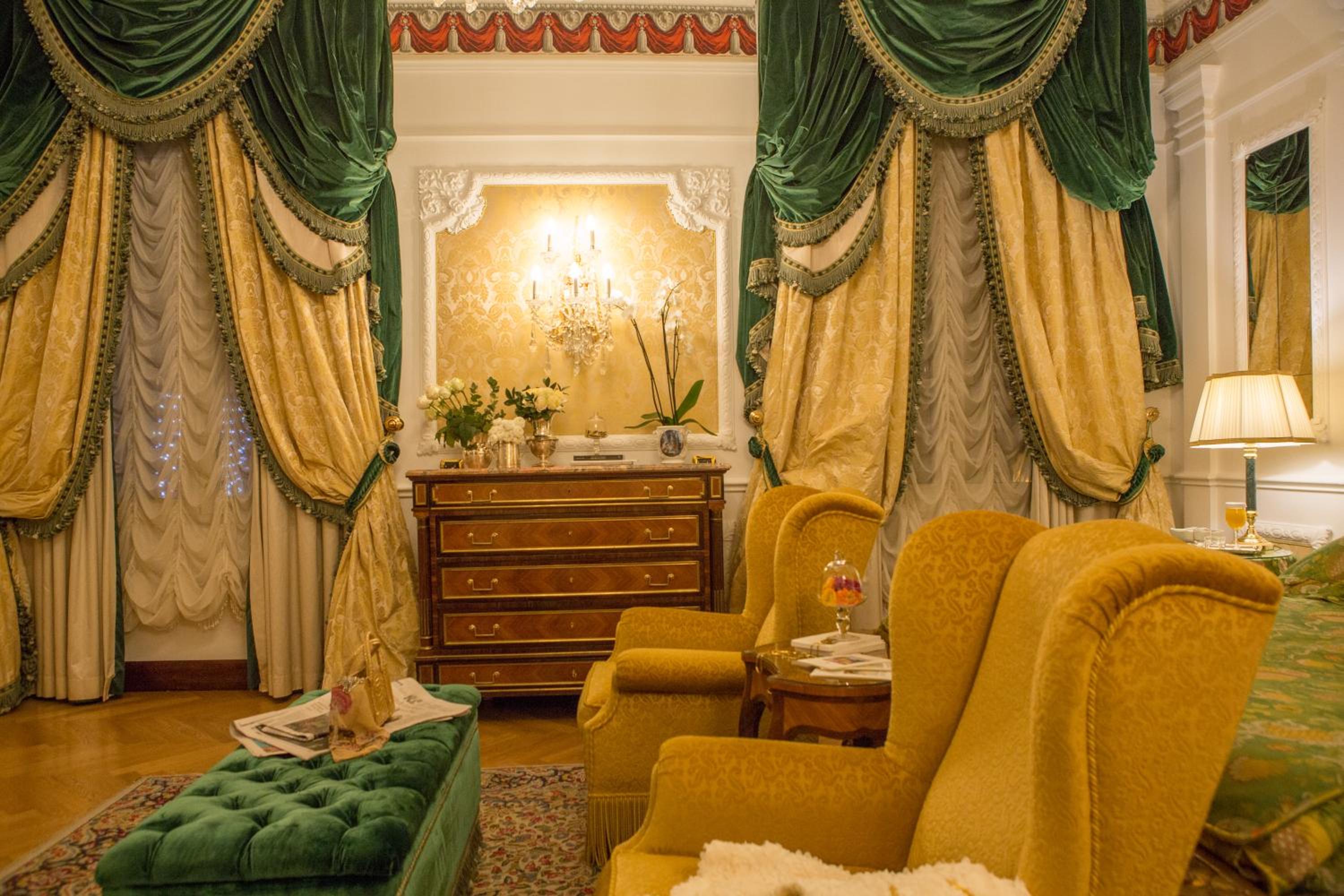 Royal Suite - Photo 7