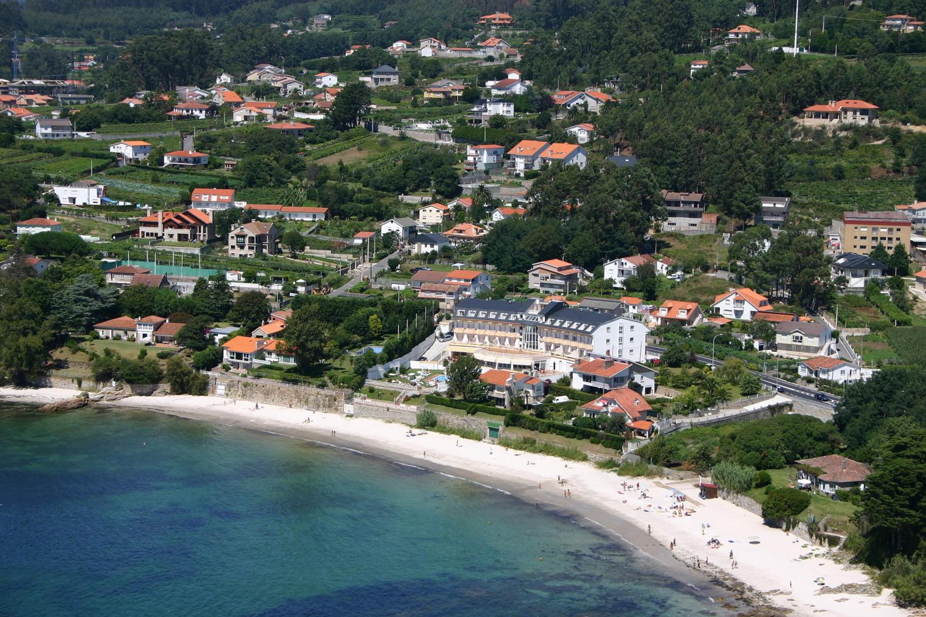 Twin Room with Sea View and Spa Access (1 or 2 beds) - Photo 4
