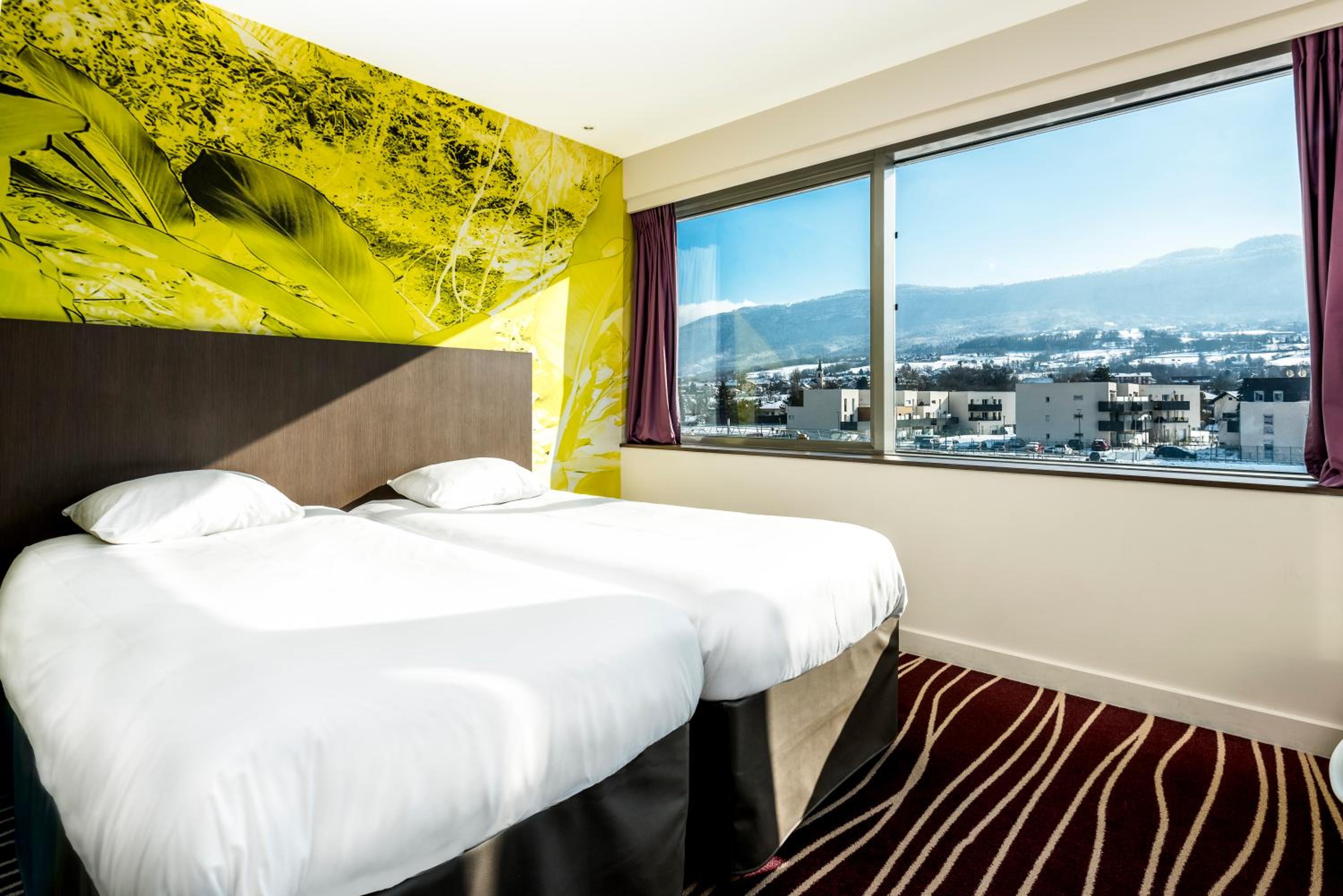Standard Twin Room - Photo 1