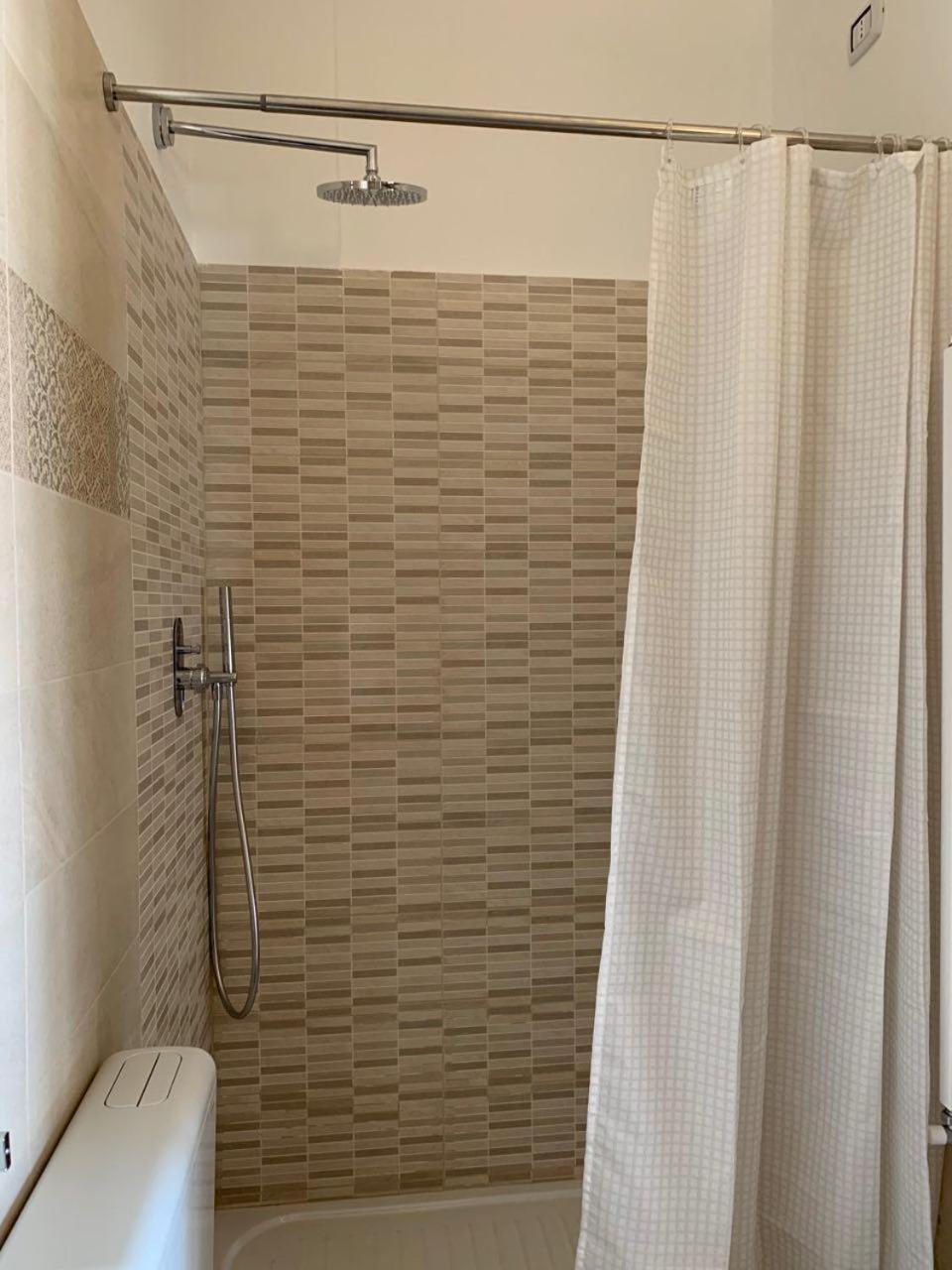 One-Bedroom Apartment - Photo 21