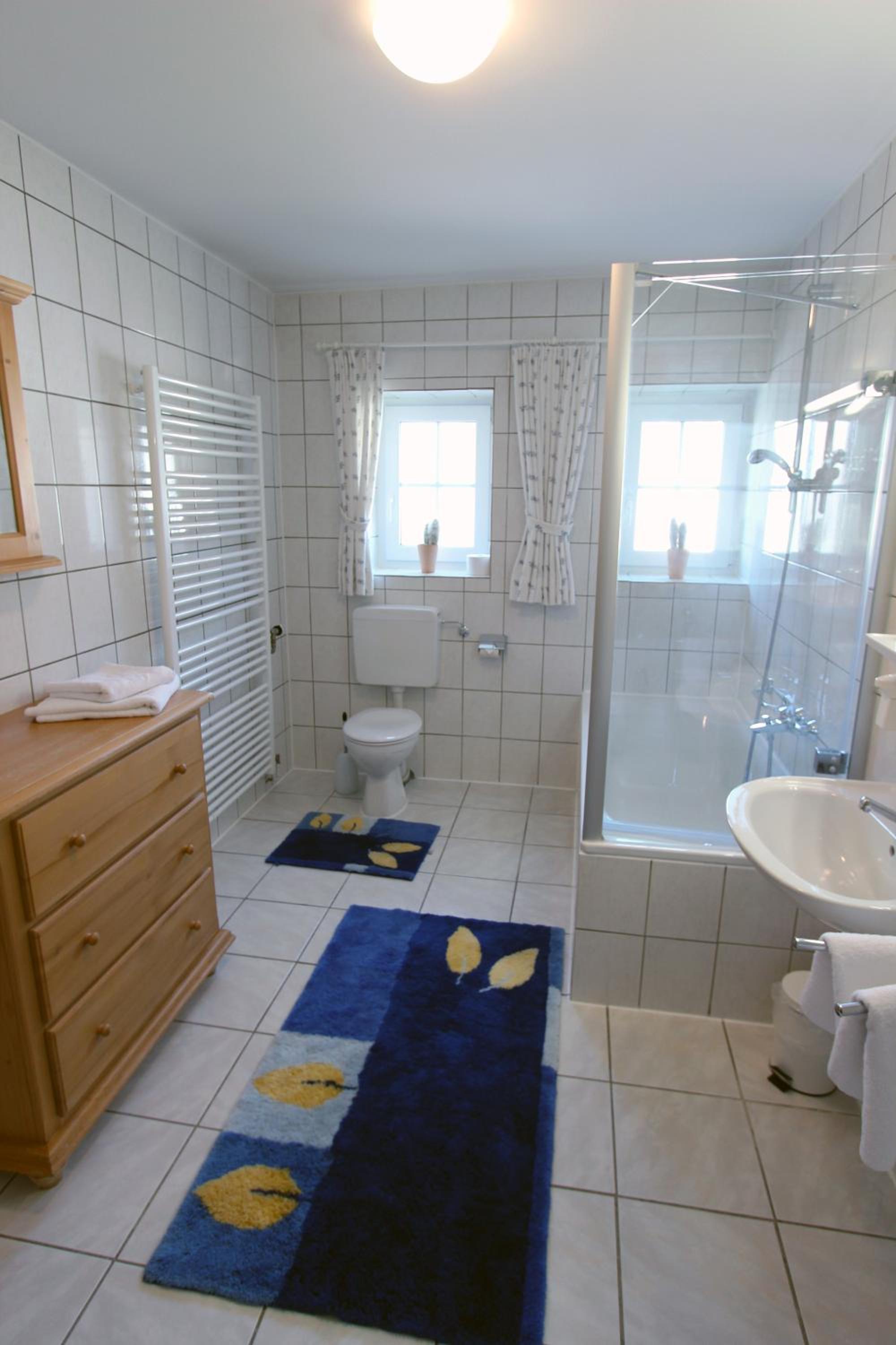 Double Room - Photo 7