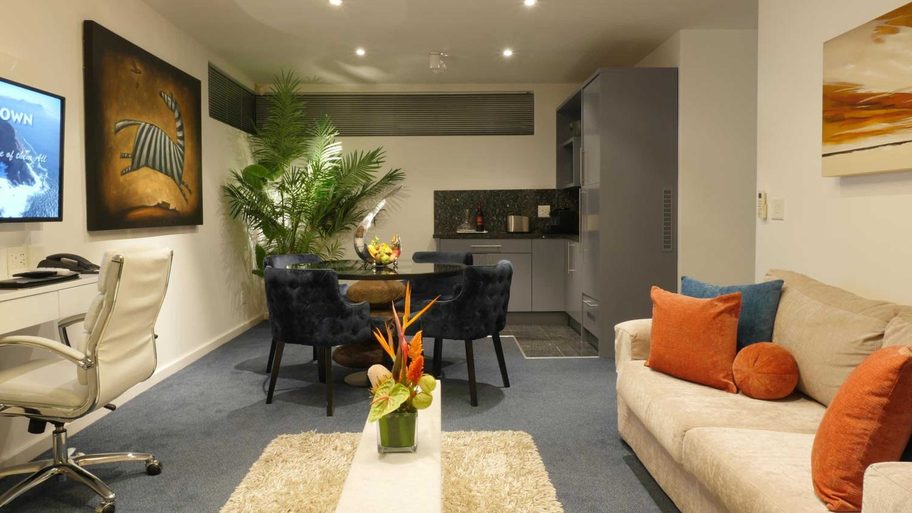 Deluxe Suite with Terrace and Sea View - Infinity Suite - Photo 1