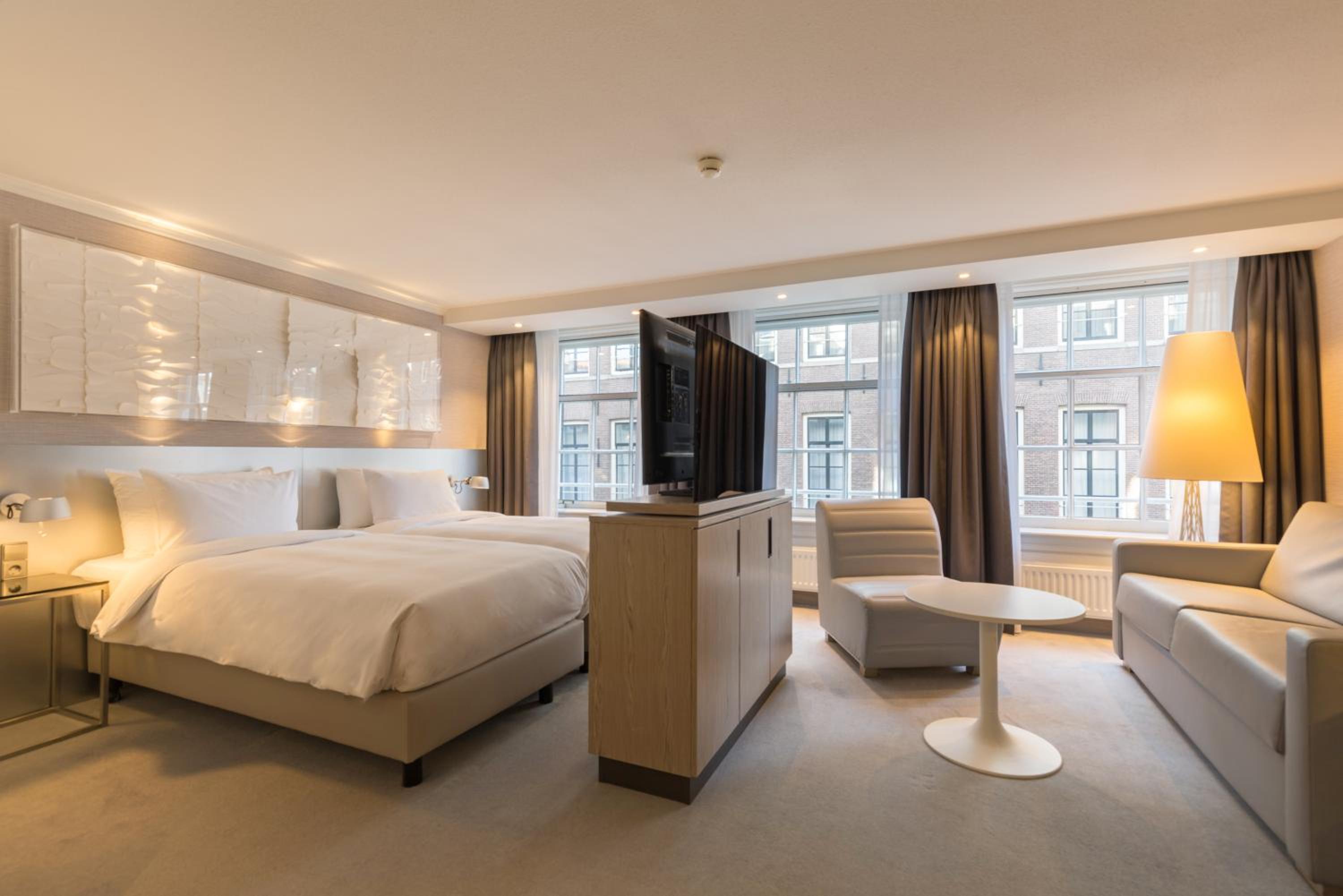 Junior Suite - Photo 1