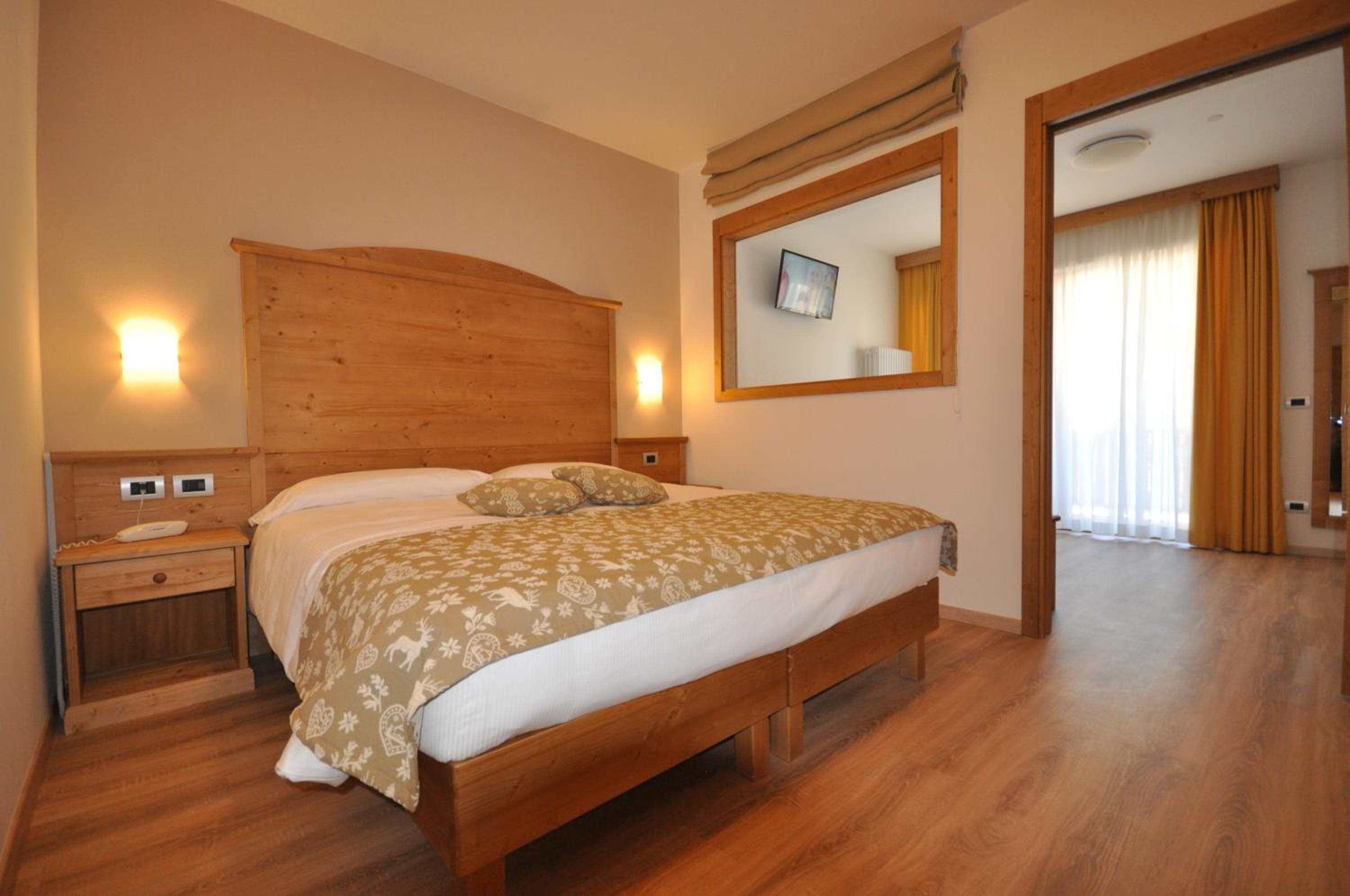 Suite photo 1
