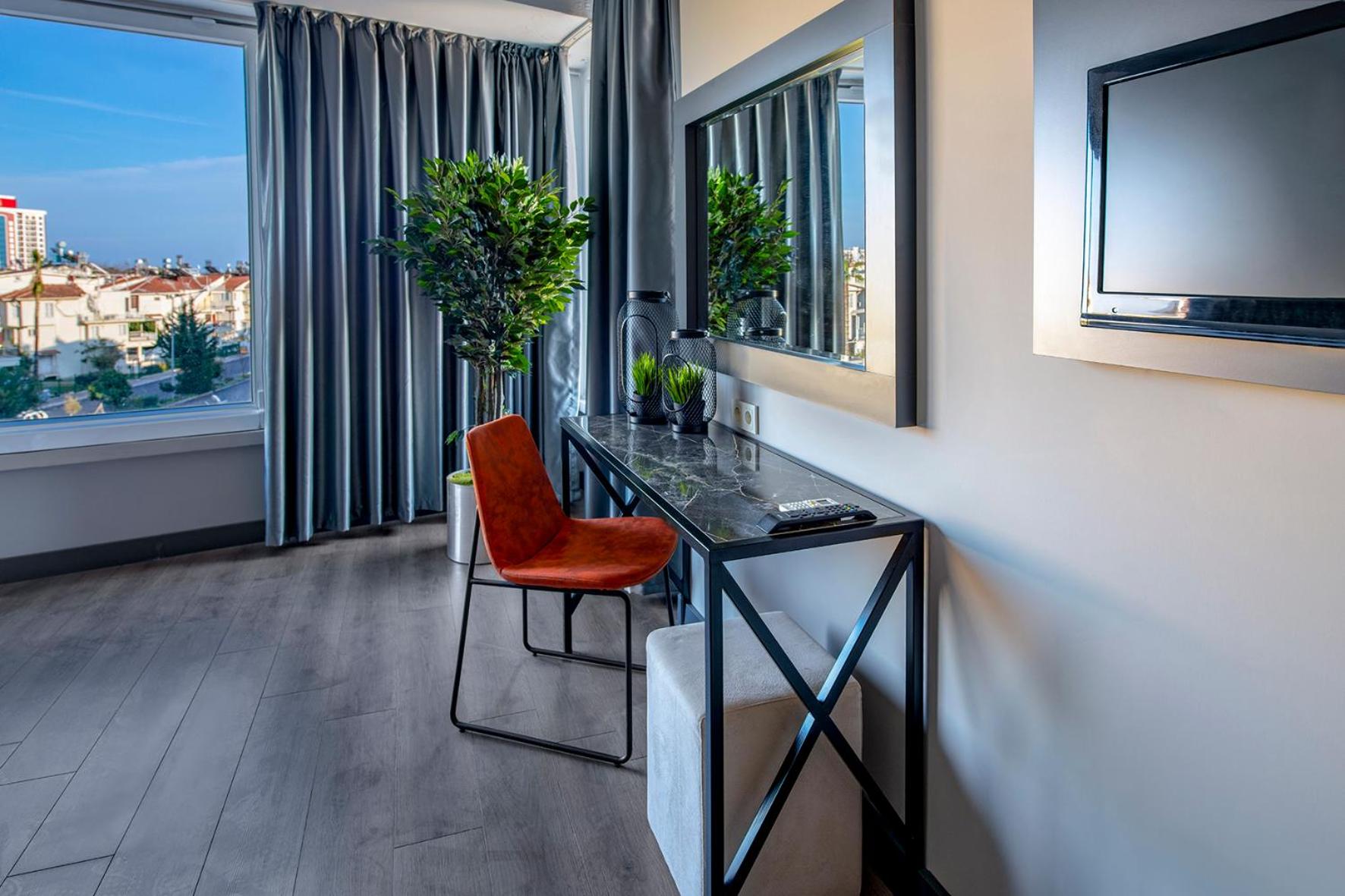 Standard Family Room