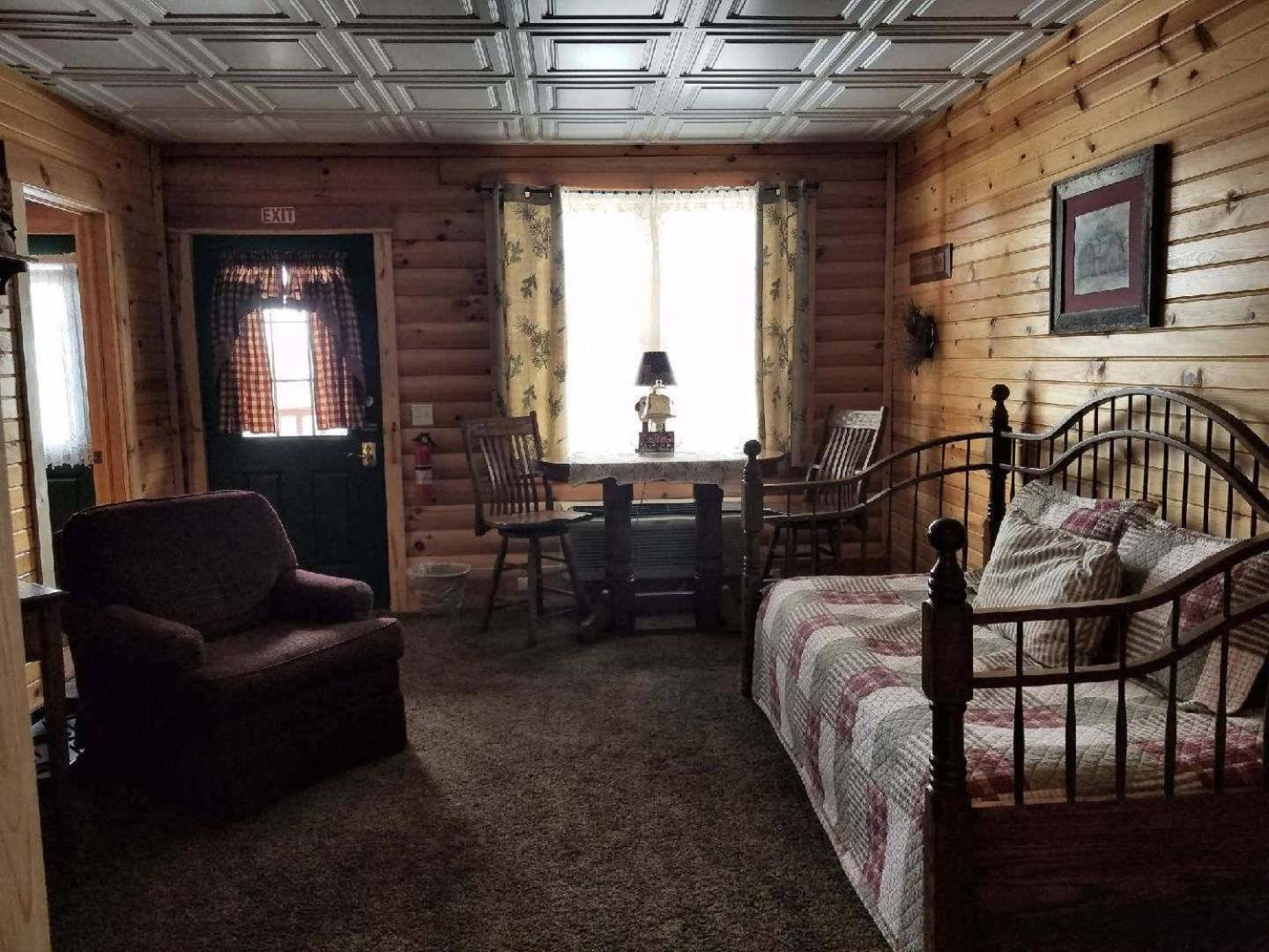 One-Bedroom Bungalow photo 3