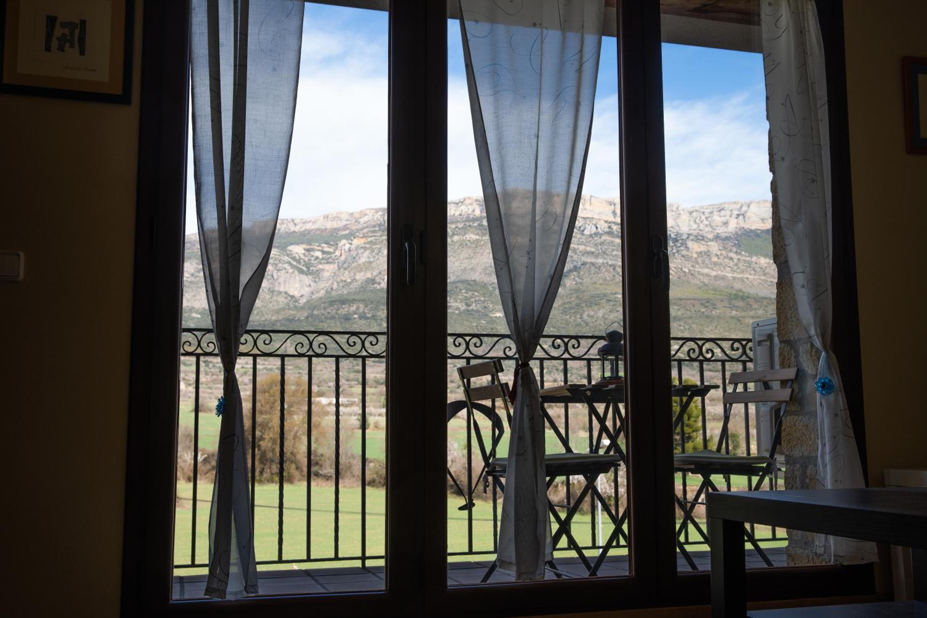 Apartment with Balcony photo 2