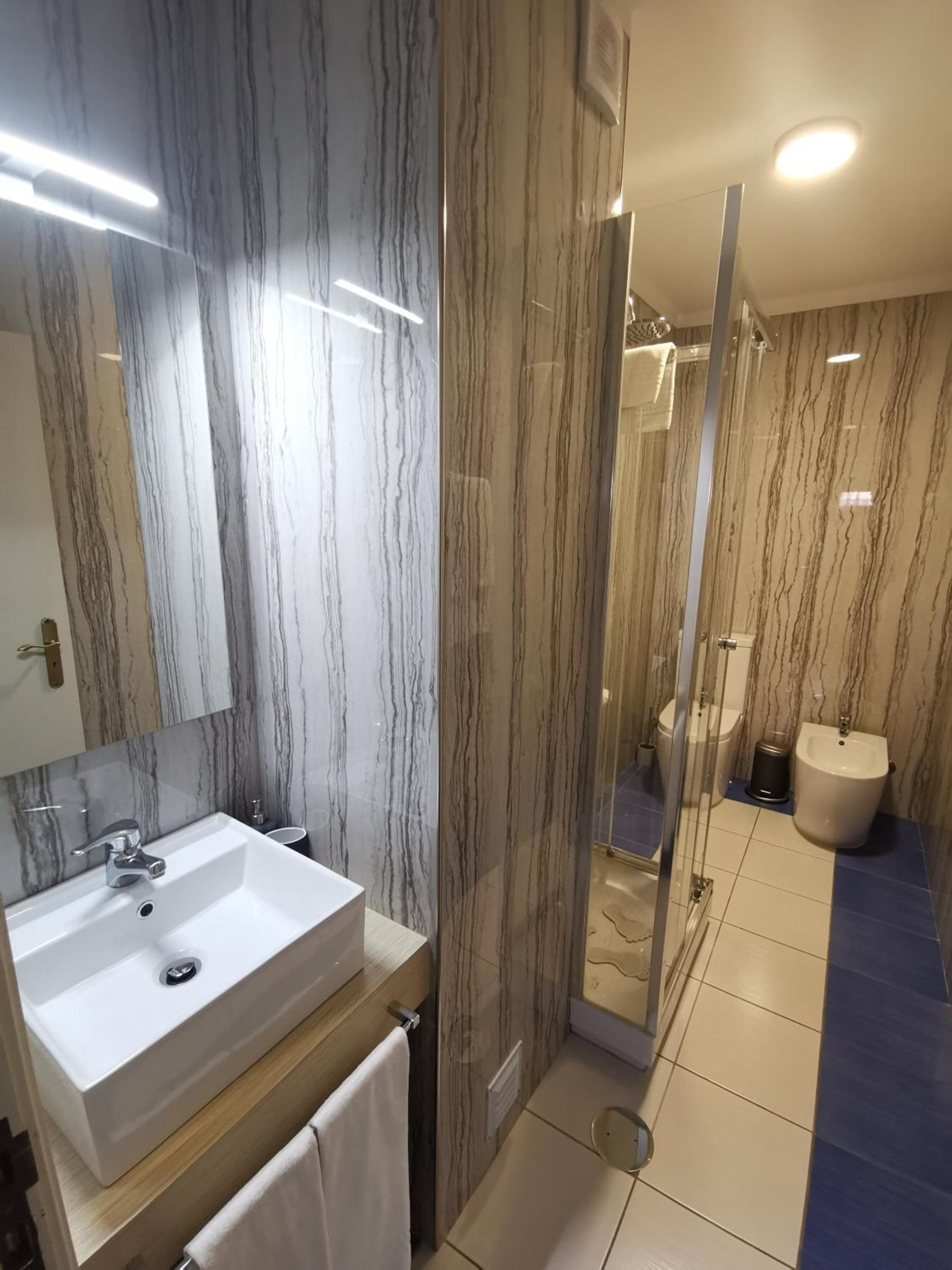 Family Suite - Photo 2