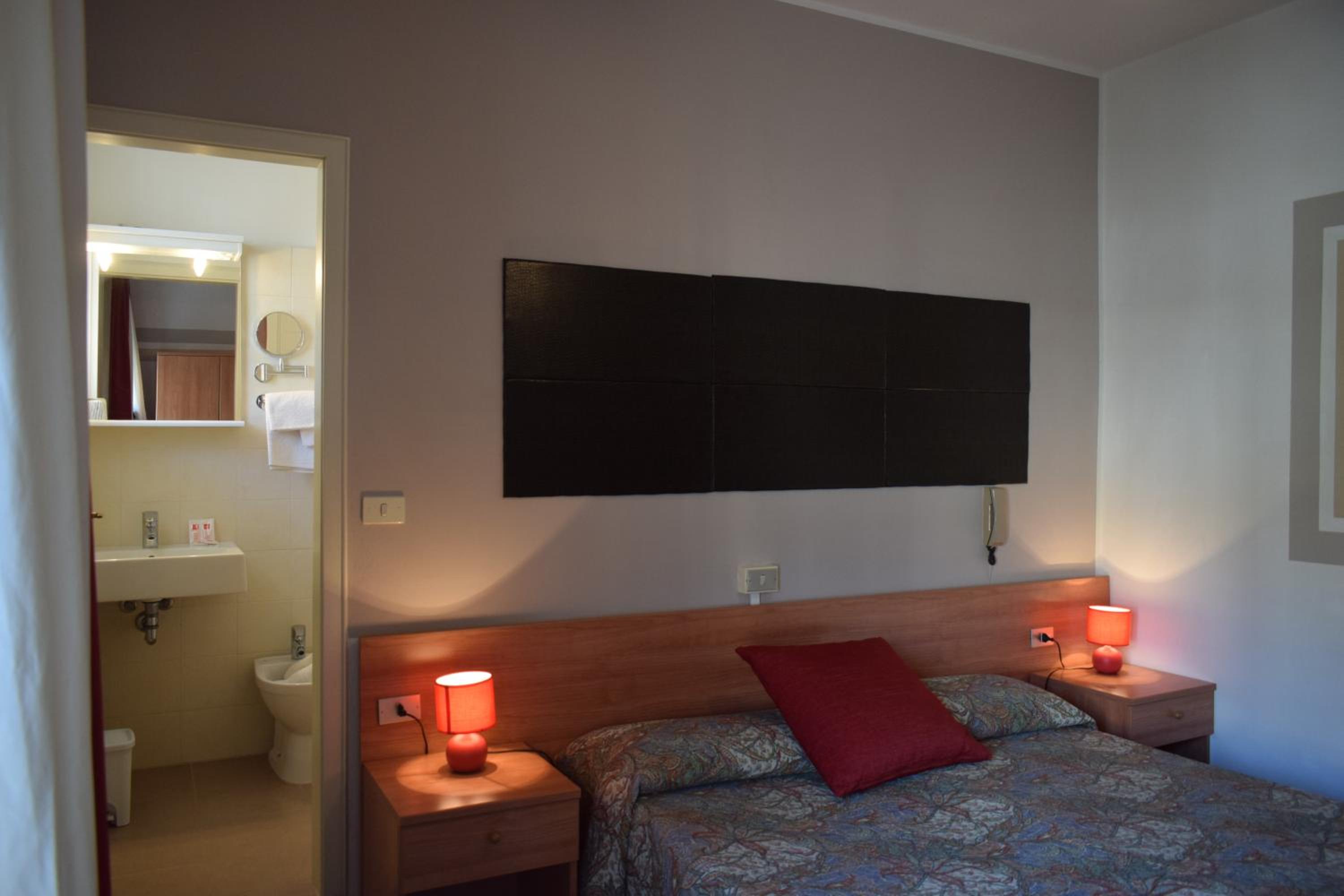 Double Room with Balcony photo 1