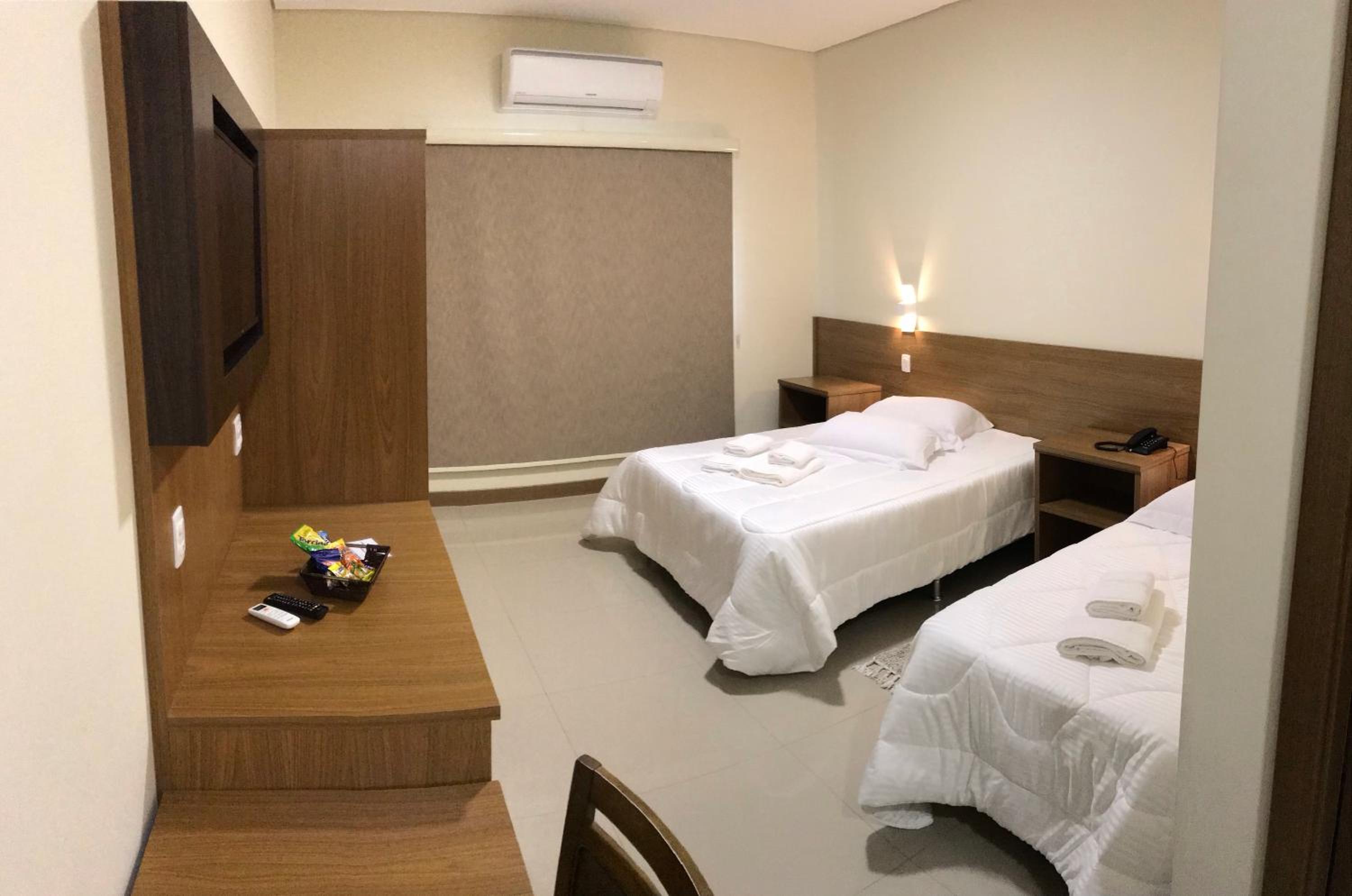 Triple Room - Disability Access - Photo 1