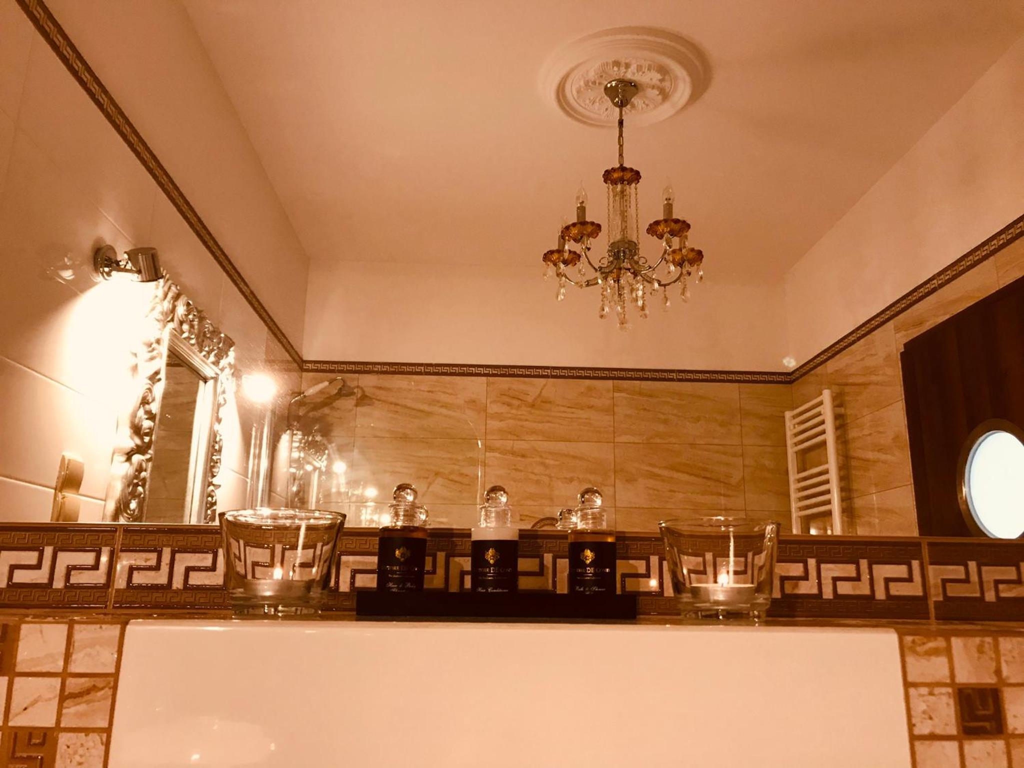 Apartment with Terrace photo 2