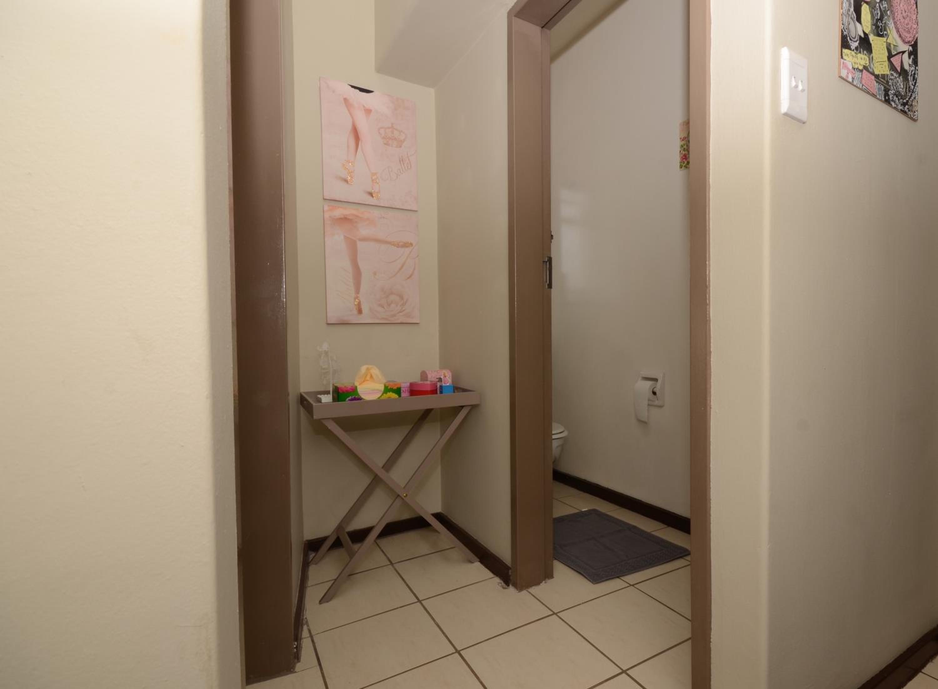 Two-Bedroom Apartment photo 2