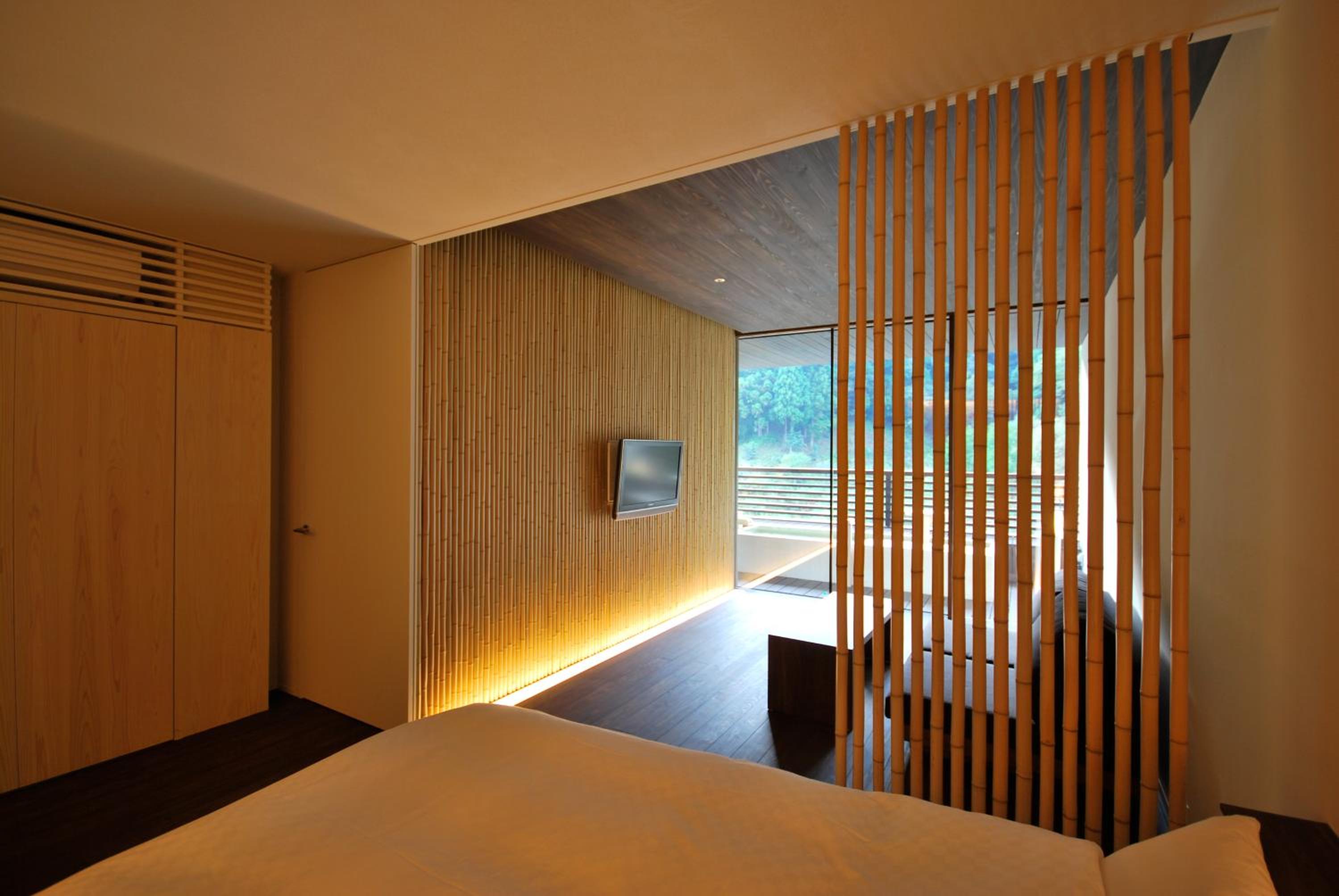 Deluxe Twin Room with Open-Air Bath photo 3