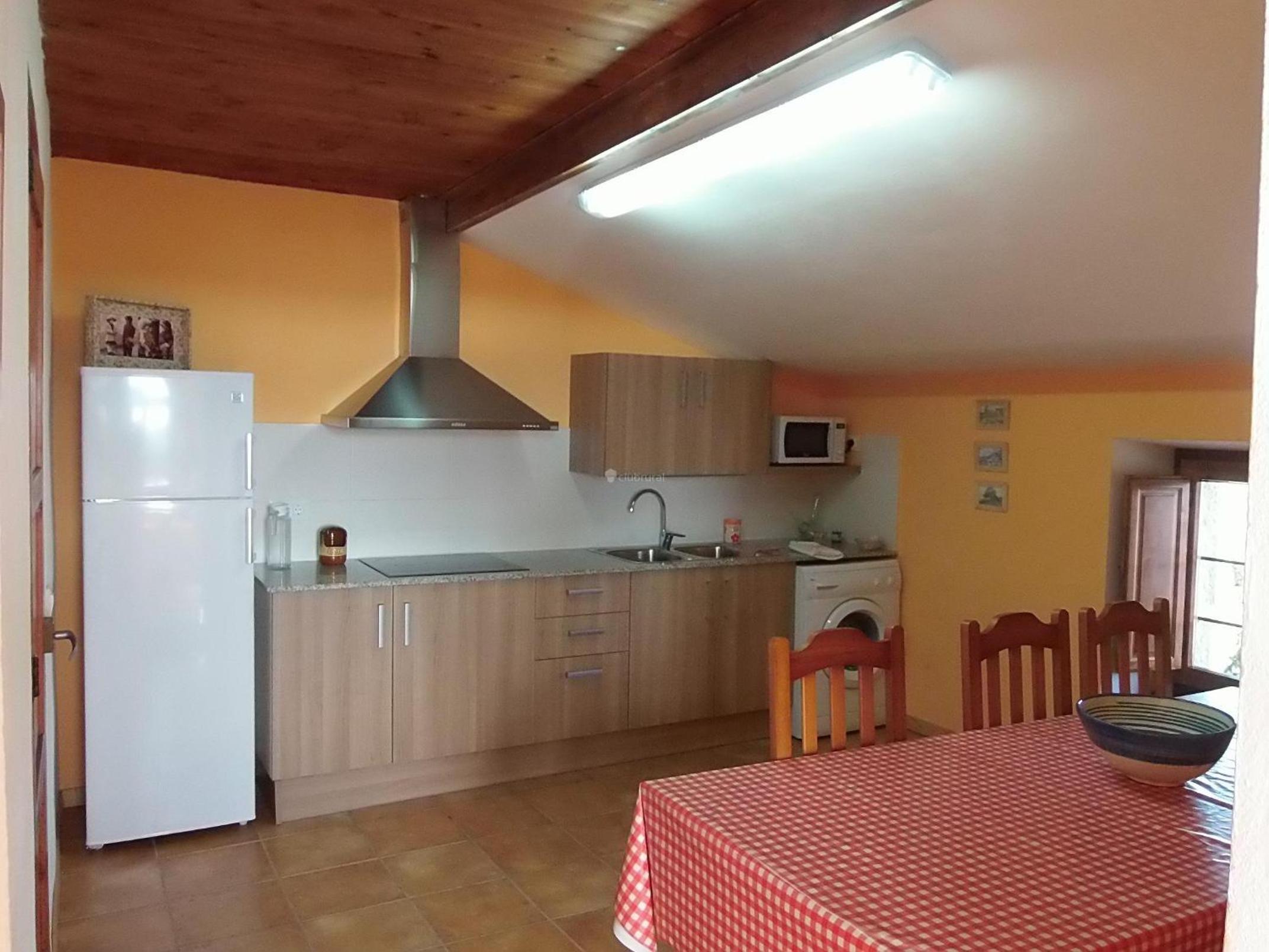 Four-Bedroom House - Photo 30