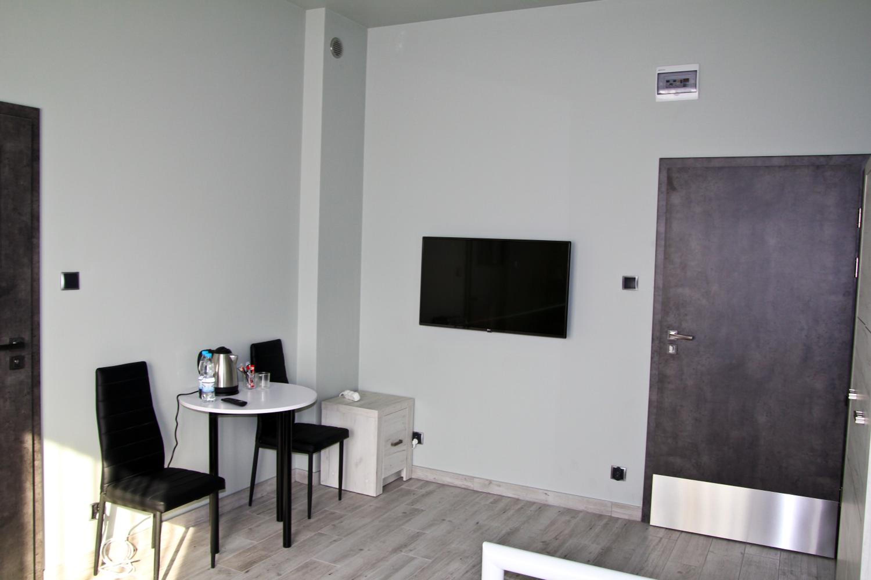 Deluxe King Room photo 2