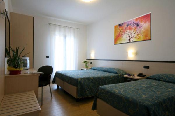 Comfort Triple Room - Photo 3