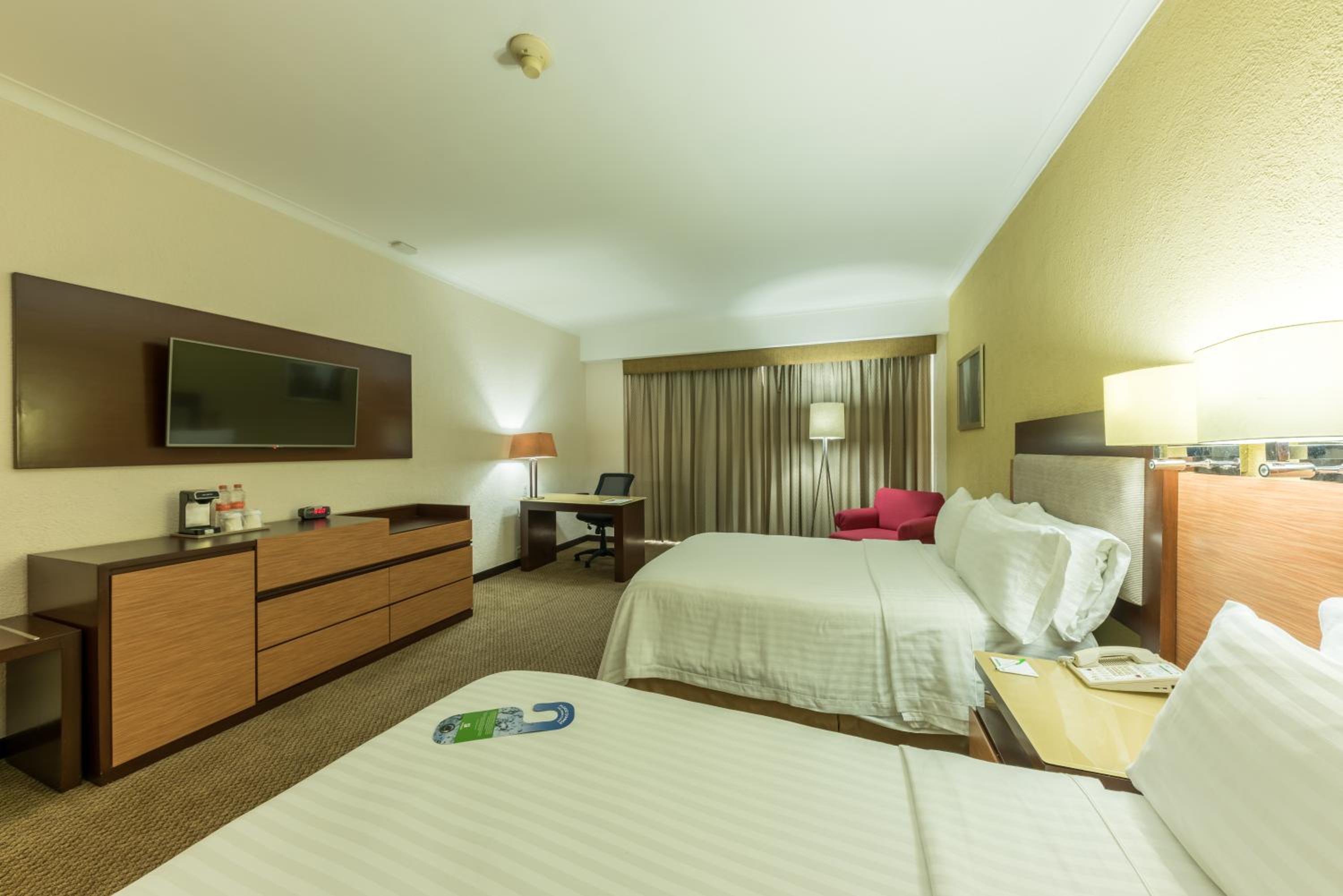 Premium Room - Photo 1
