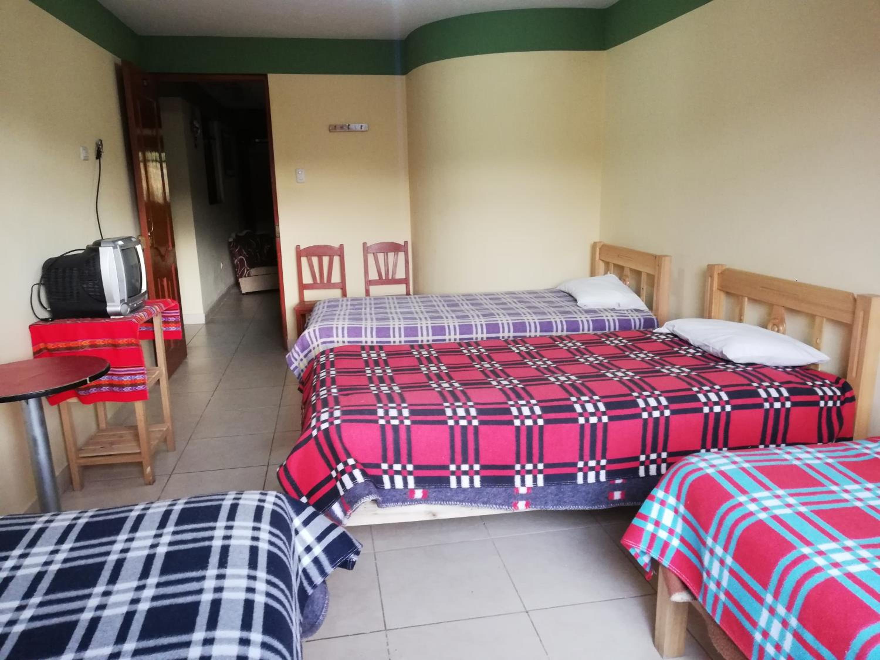 Bed in 4-Bed Male Dormitory Room photo 2