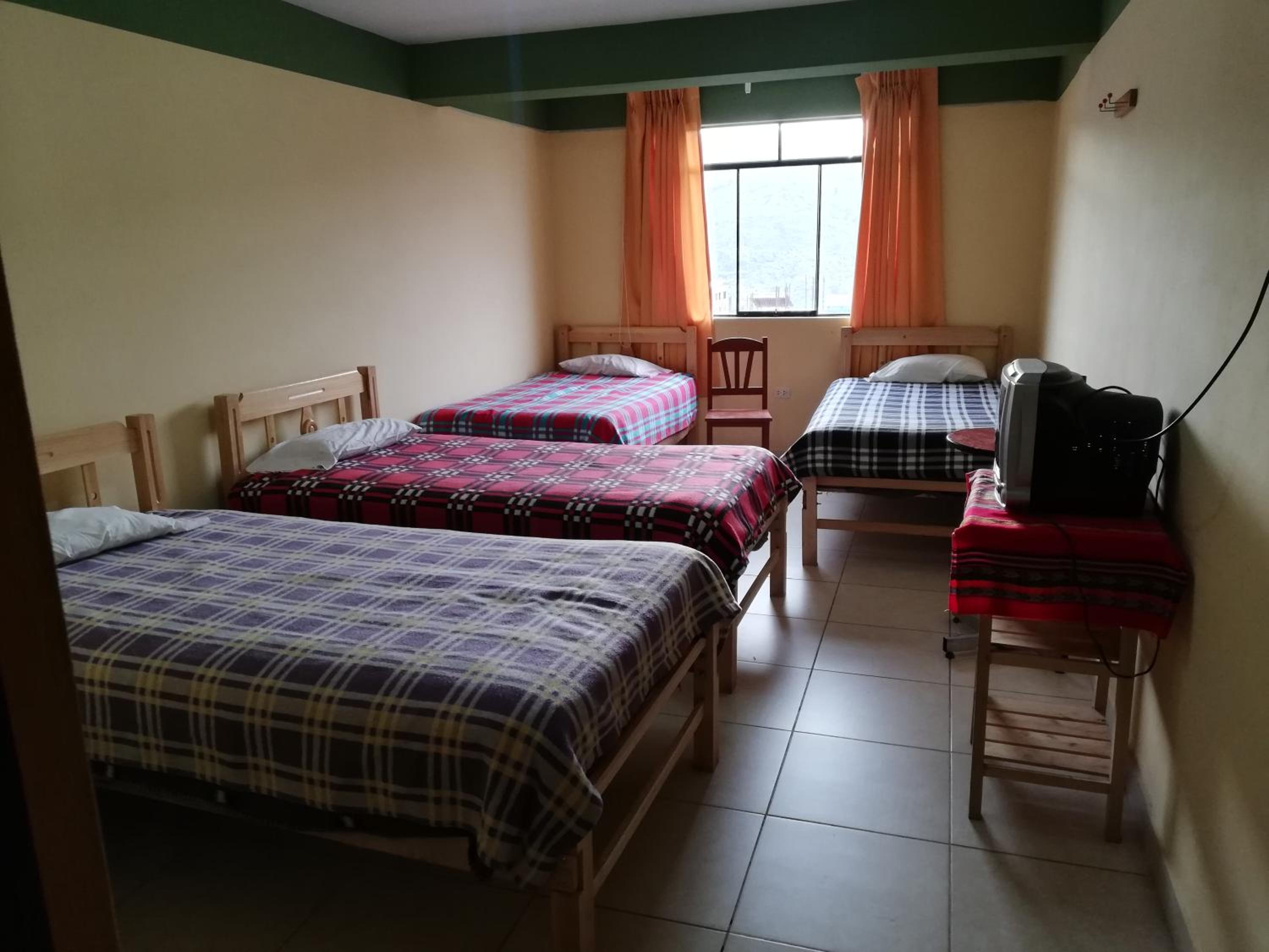 Bed in 4-Bed Male Dormitory Room photo 3