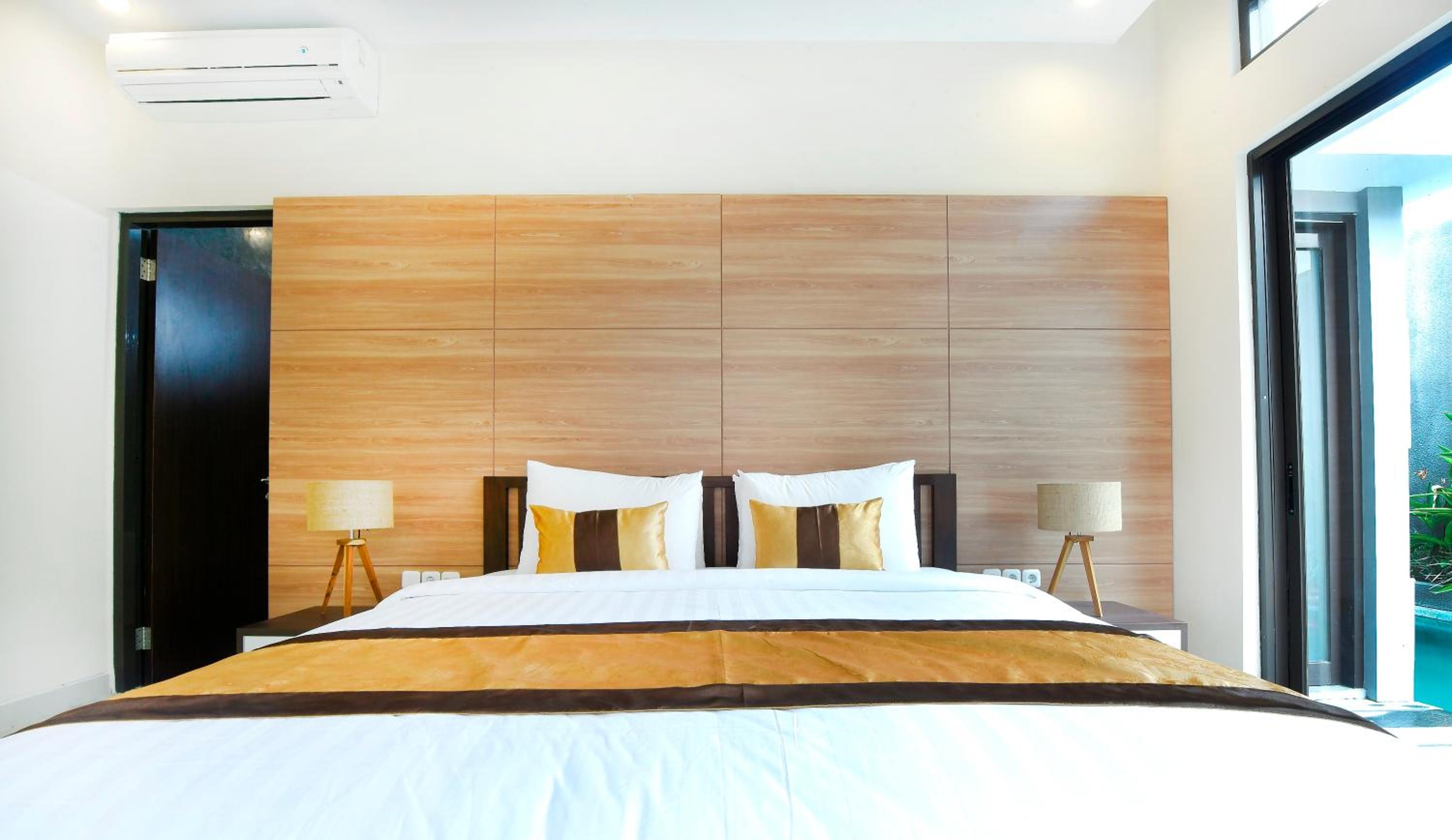 Staycation Offer At One-Bedroom Villa - Photo 7