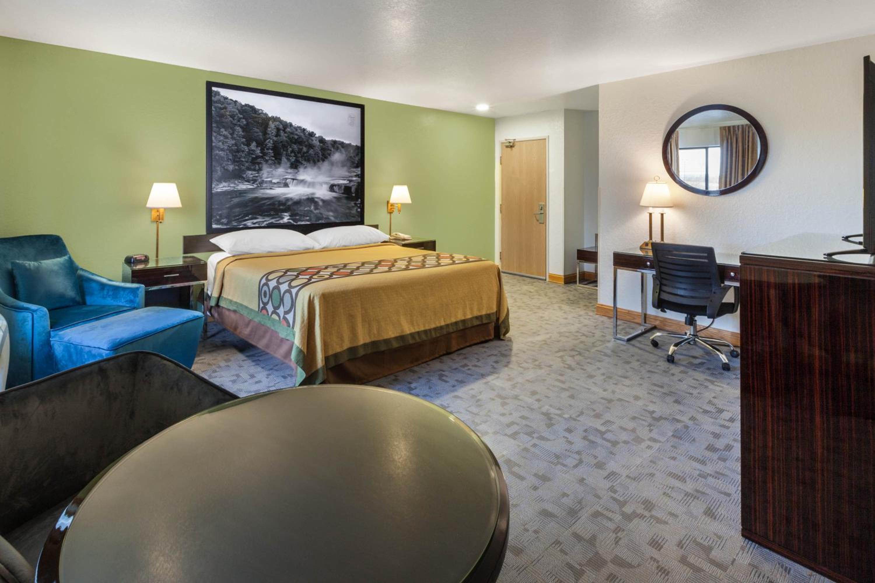 Queen Room - Disability Access/Non-Smoking - Photo 3