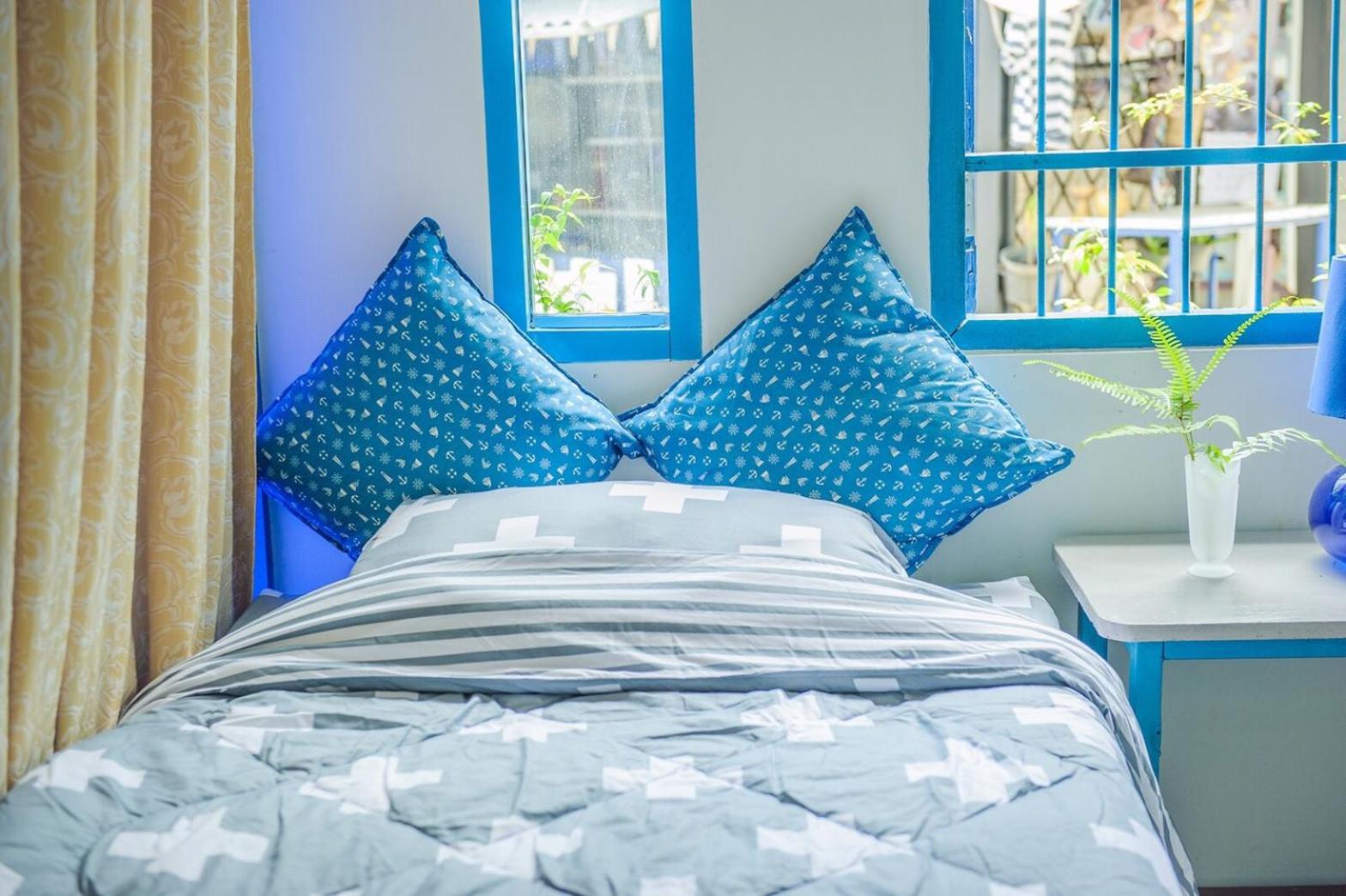 Triple Room with View - Photo 3