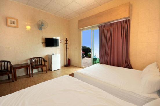 Quadruple Room with Sea View photo 1