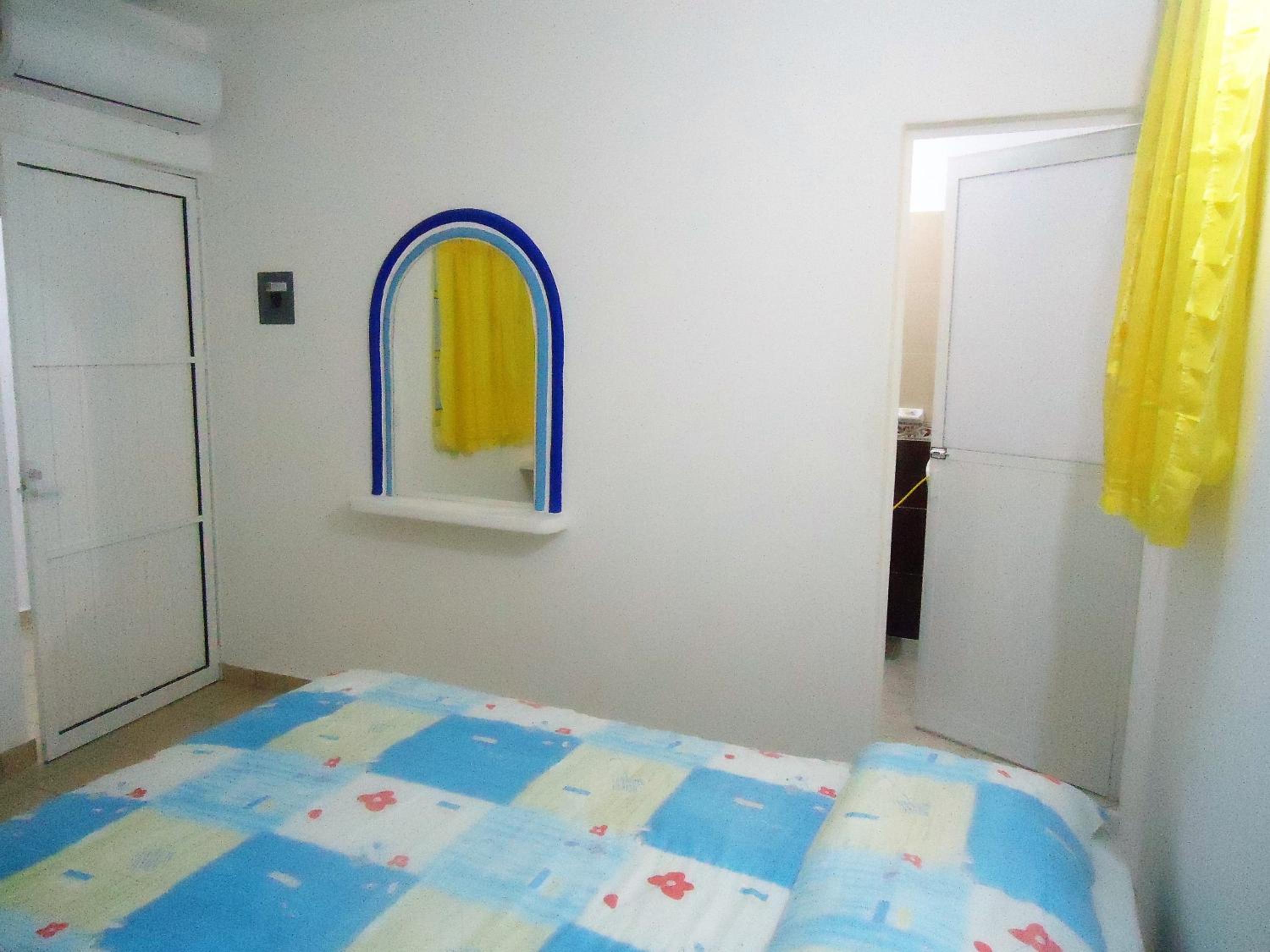 Standard King Room photo 2