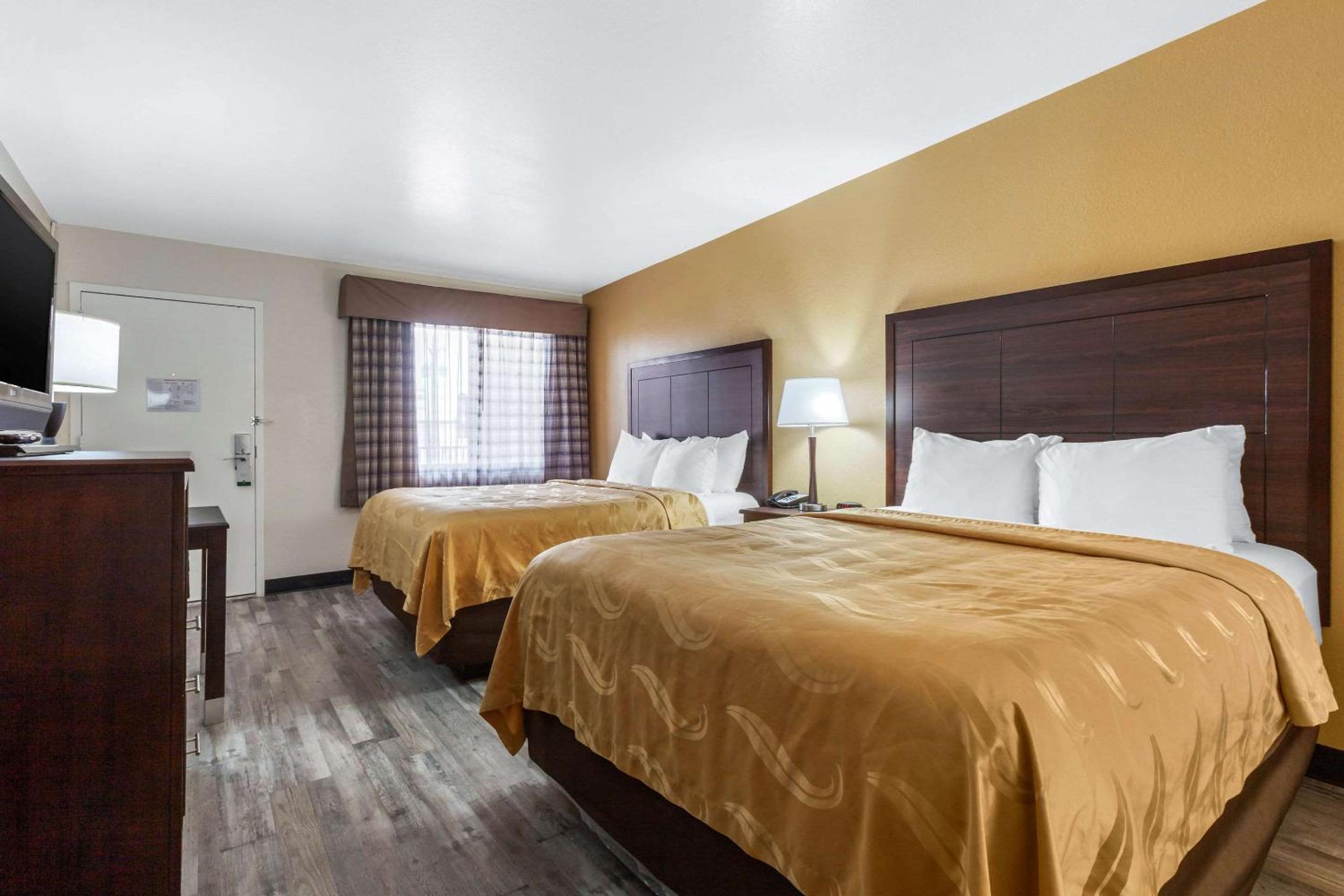 Queen Room with Two Queen Beds - Non-Smoking