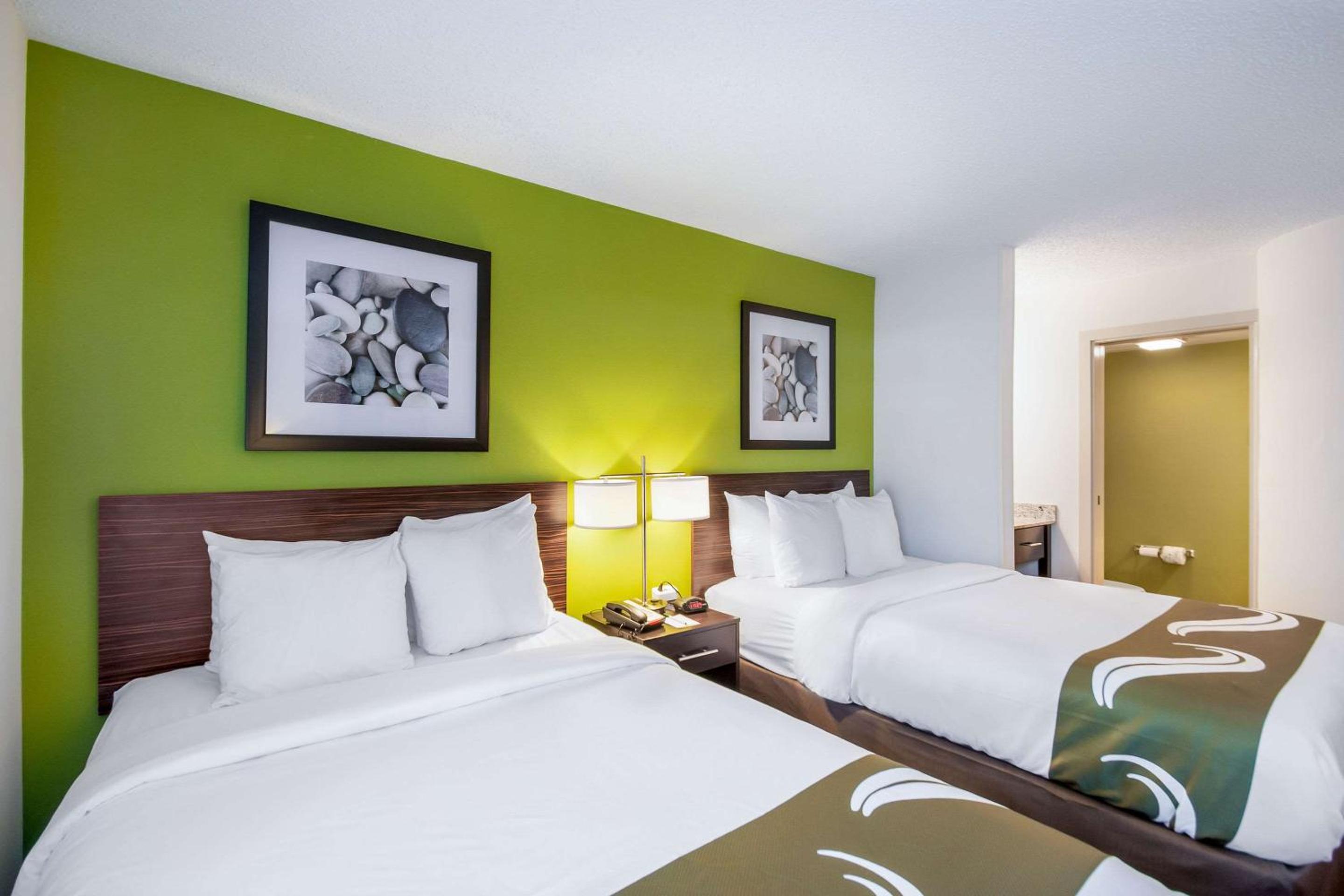 Double Room with Two Double Beds - Non-Smoking - Photo 1