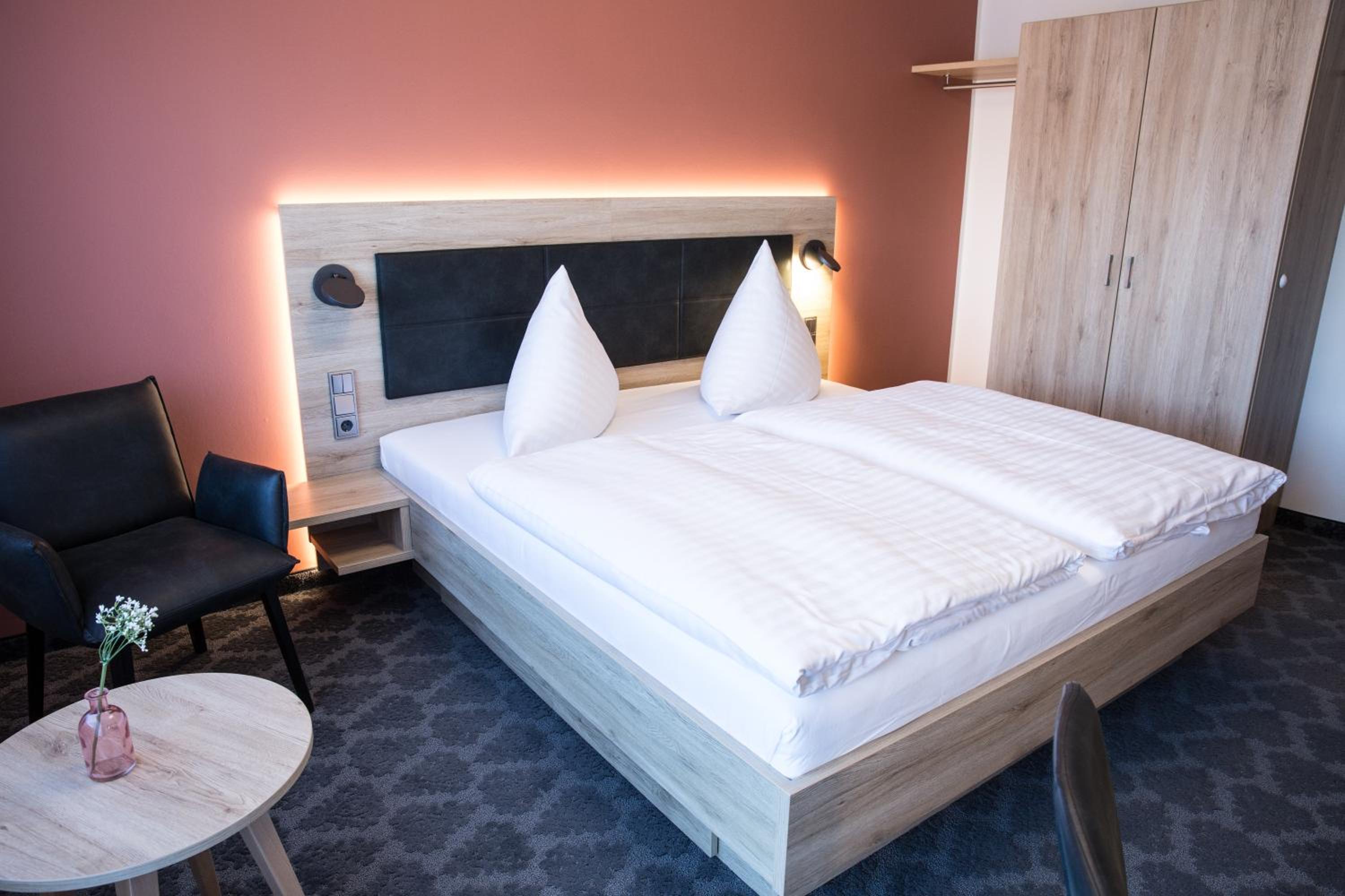Double Room - Photo 31
