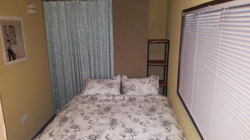 Budget Double Room photo 3