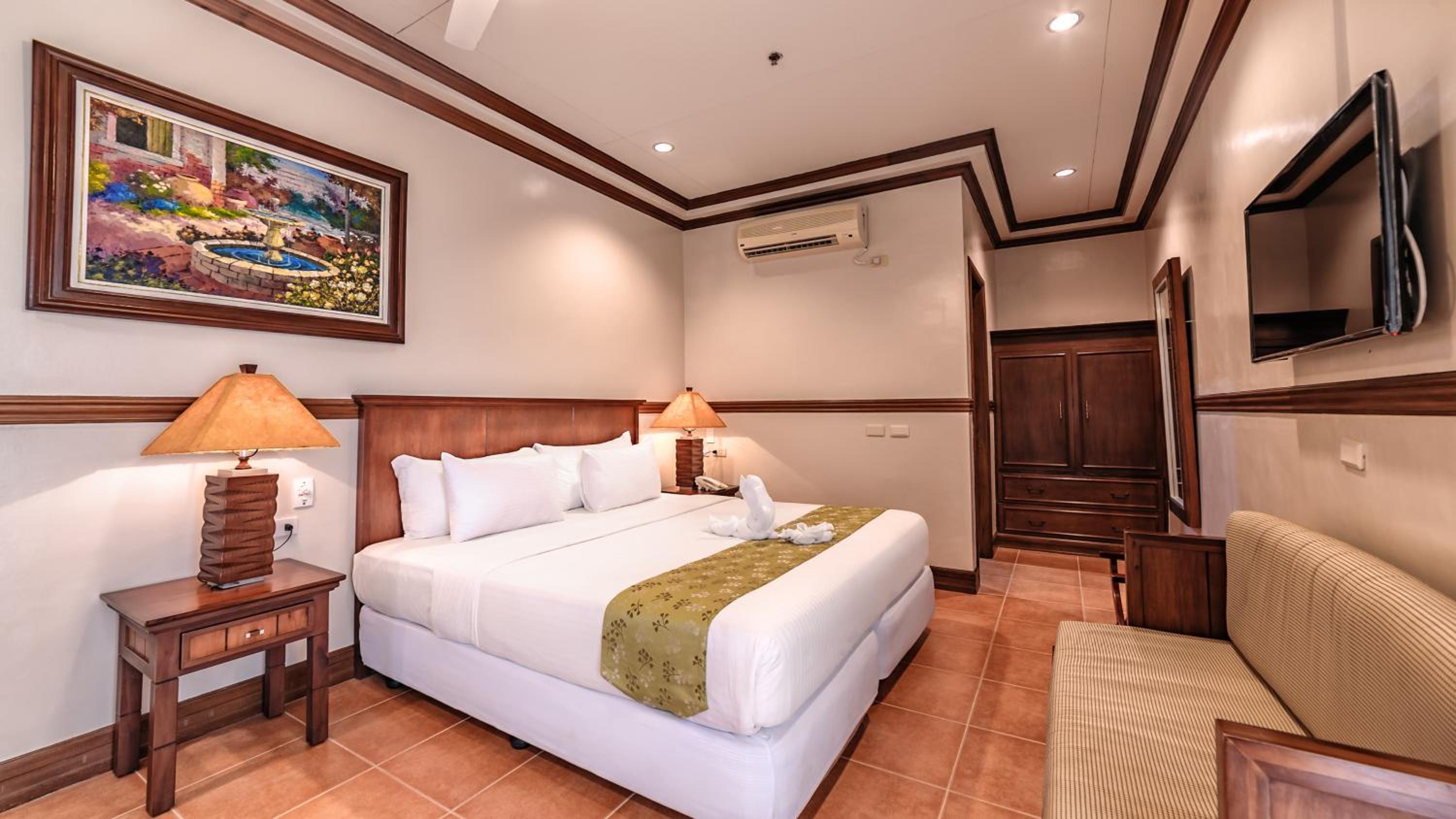 Superior Deluxe Room with Garden View - Photo 1