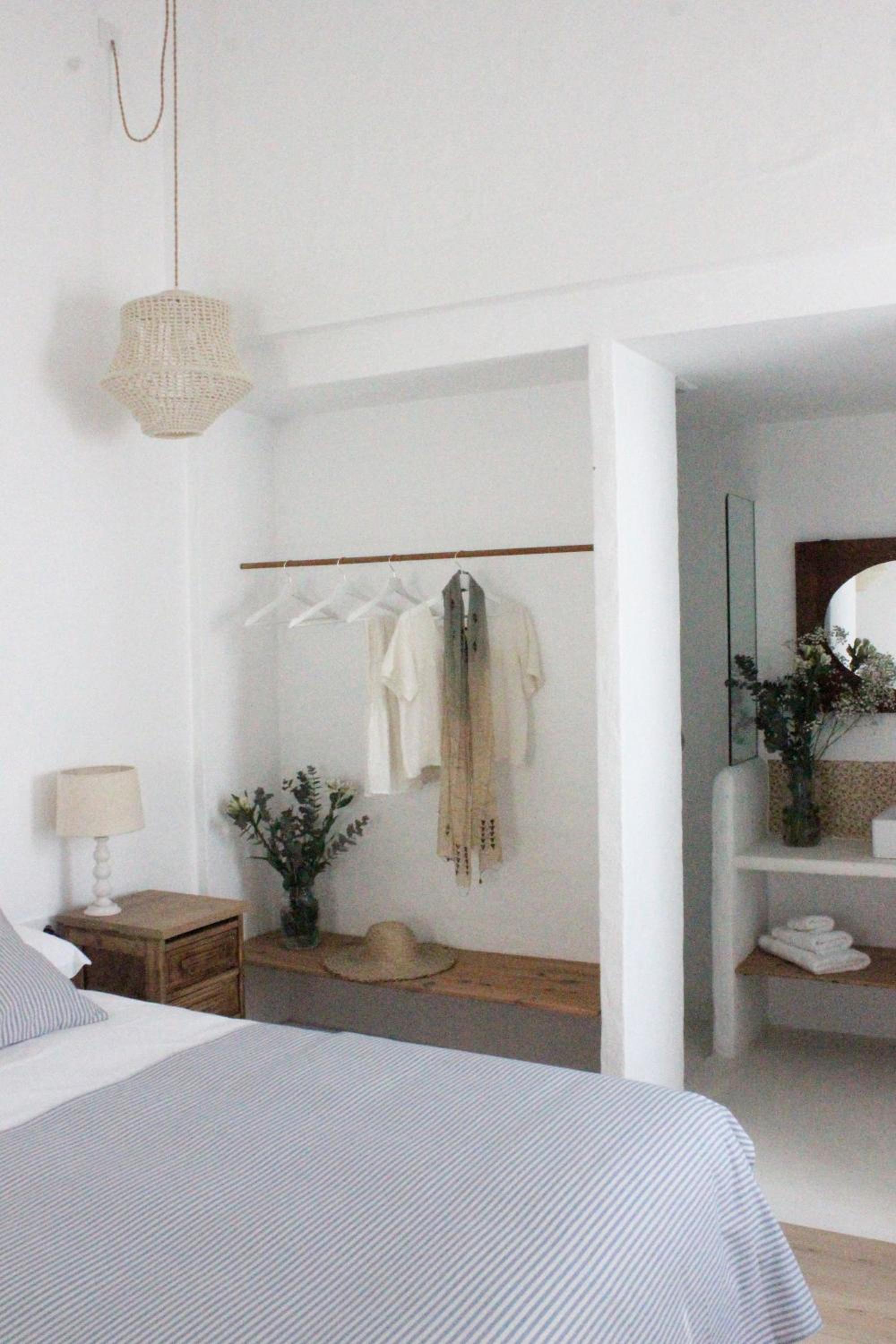 Double Room - Photo 3