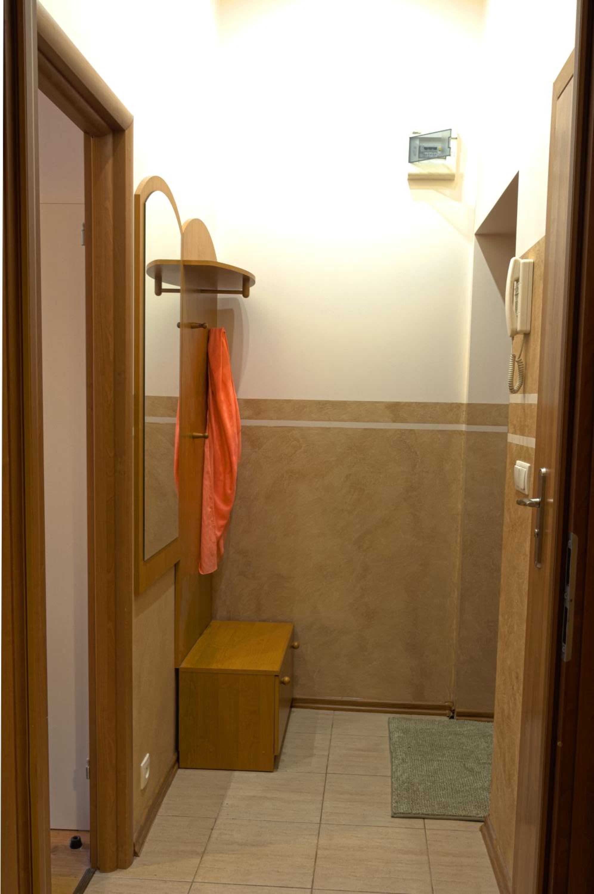 Apartment - Photo 19