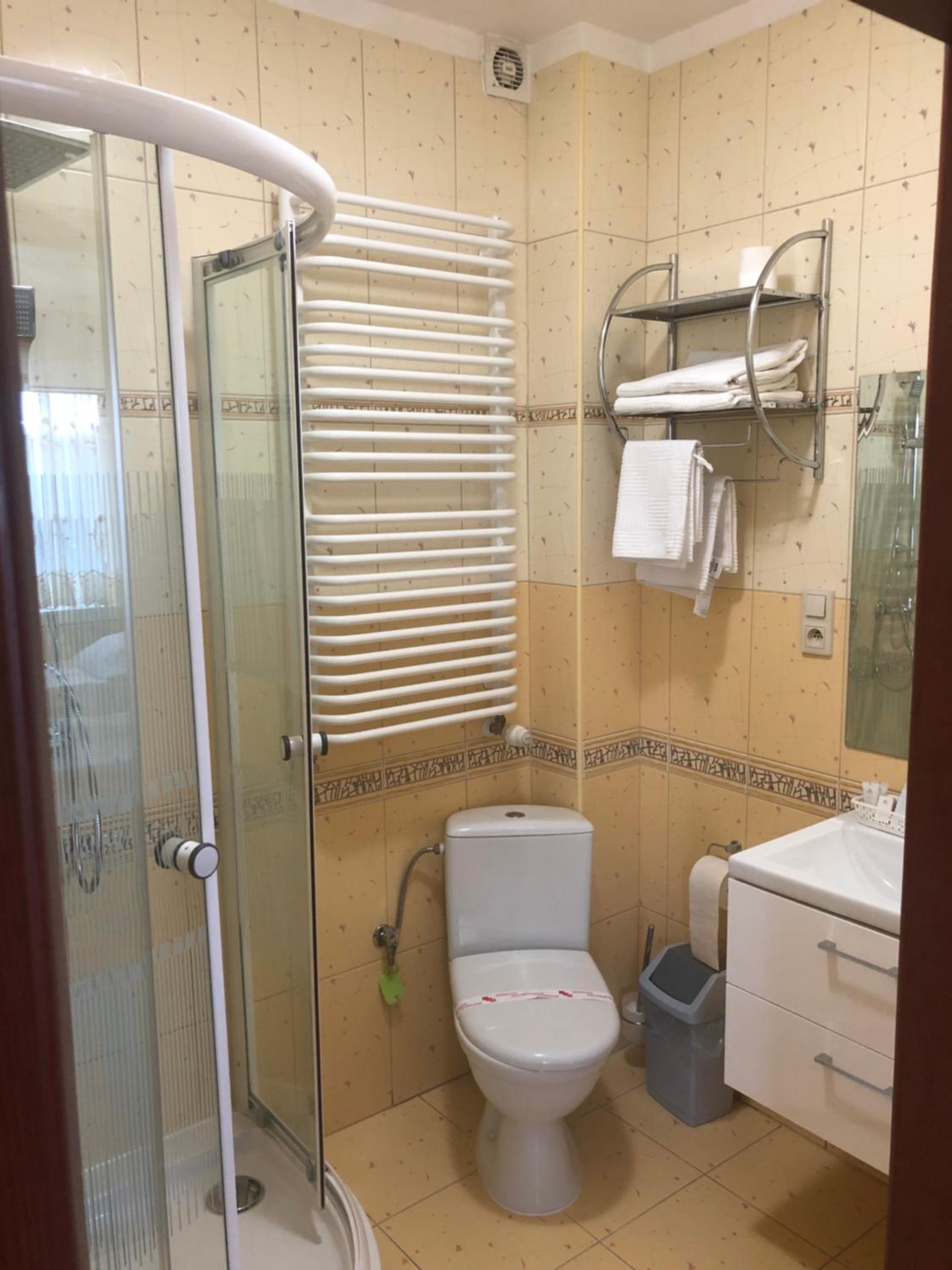Double Room with Private Bathroom